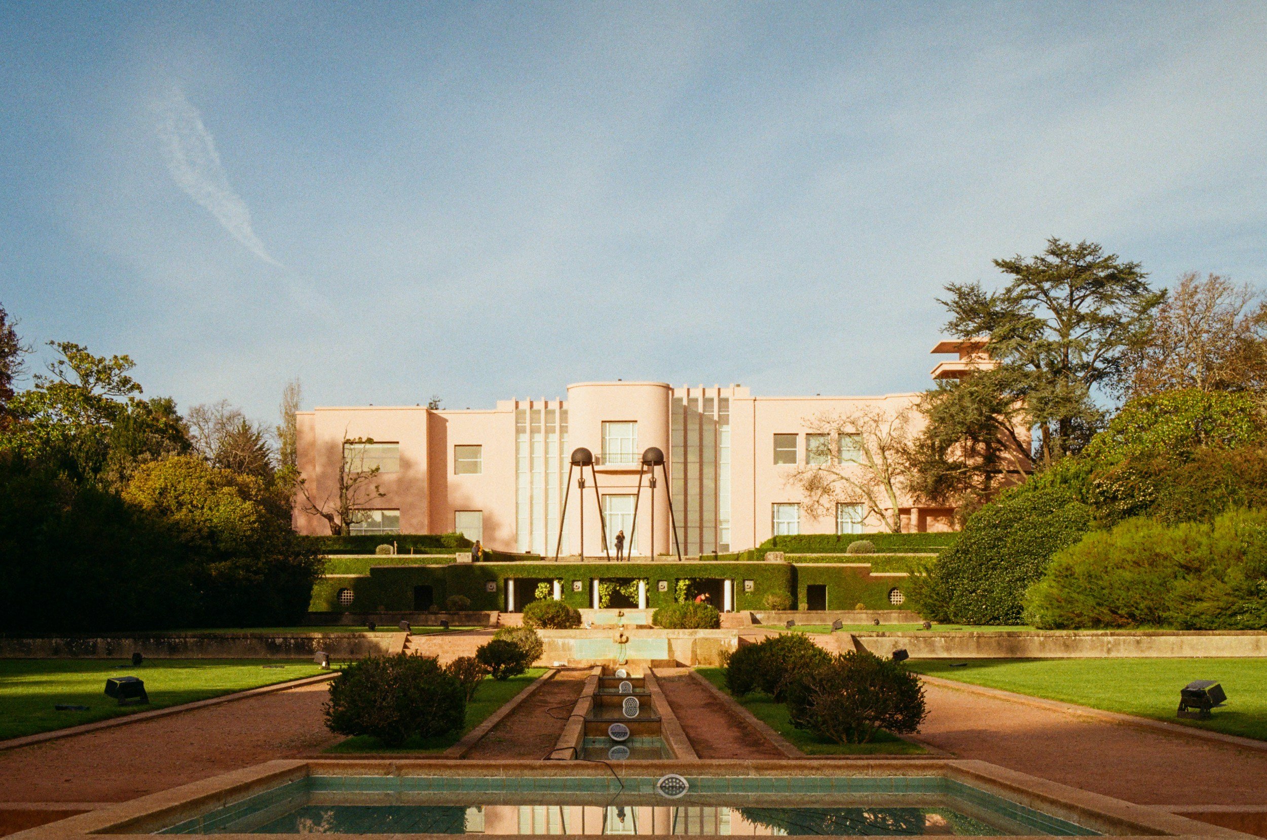 Portugal cultural guide, Serralves contemporary art museum and park Porto