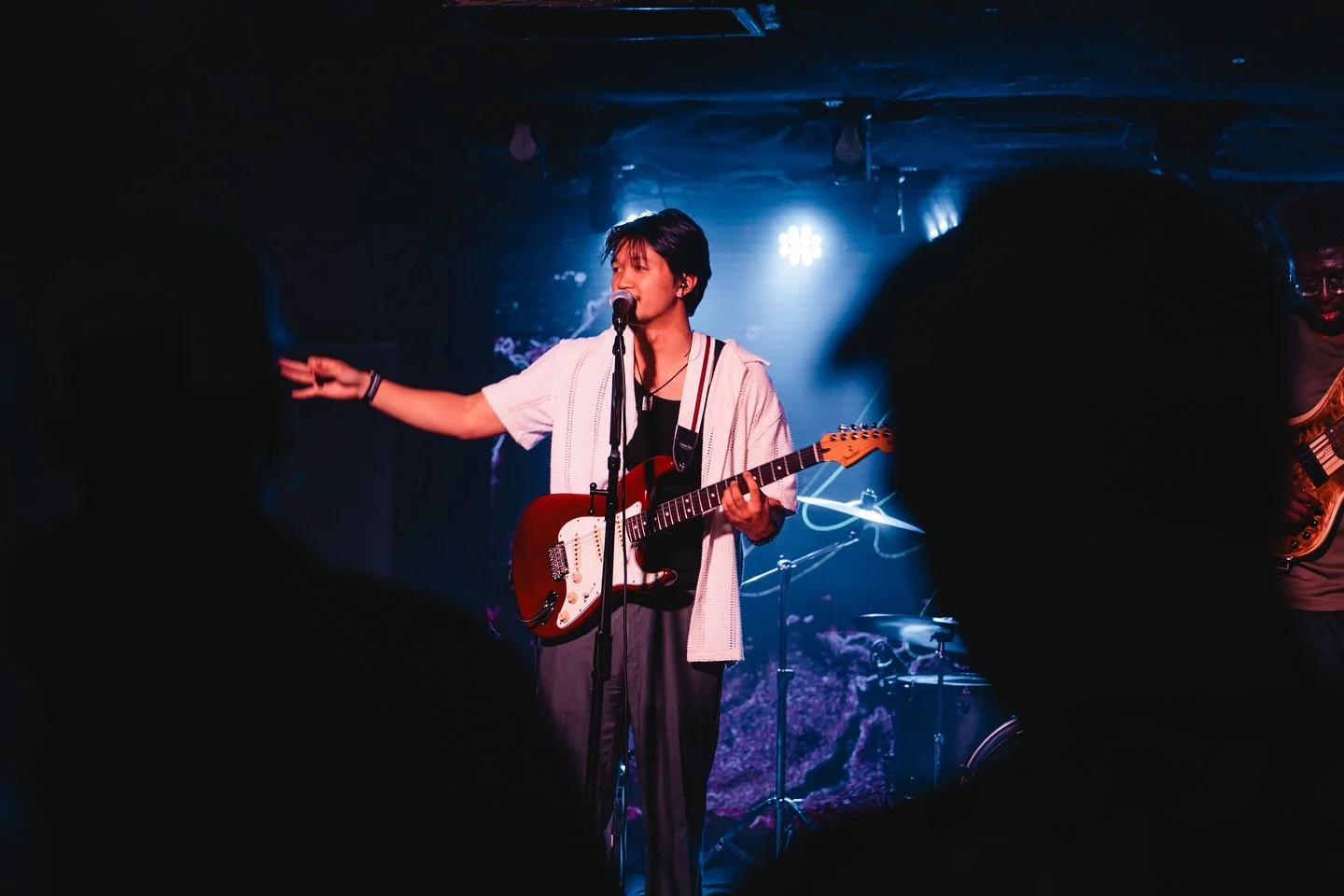 Y&rsquo;ALL it&rsquo;s that time again, get your dancing shoes ready bc we&rsquo;re announcing TWO new shows!!

⚪️ 8/29 - Black Sheep: opening for @alyssa.mongiovi alongside @zoe.brush and @boyswithblue 

⚫️ 9/6 - Larimer Lounge: opening for @toriros