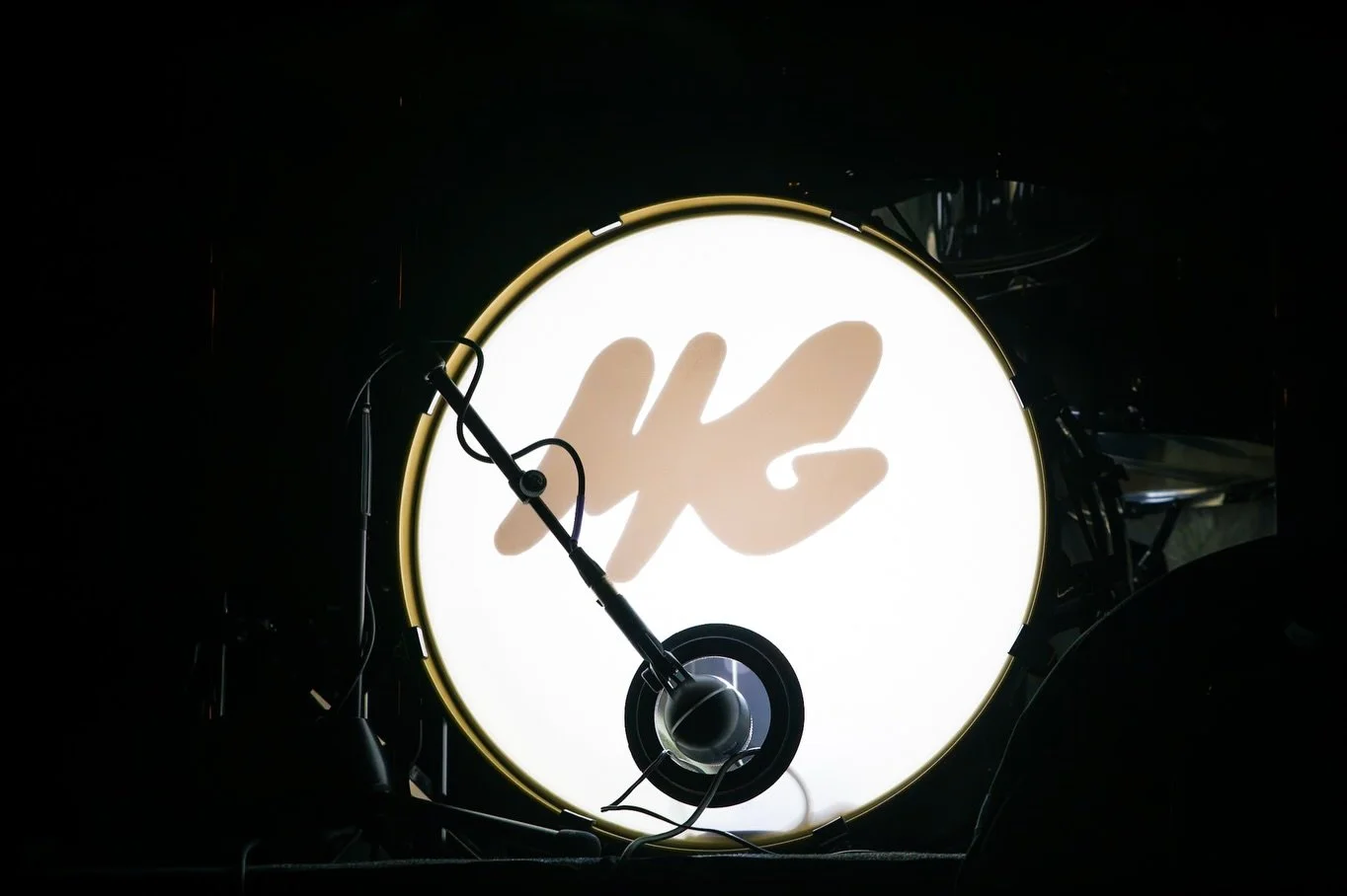 02.21.26 Lulu&rsquo;s Downtown

Thanks to everyone who came and experienced the grey side of life 🩶

The Mayor Phone&trade;️ was so much fun and I love talking with y&rsquo;all!!

Got a bunch more photos I&rsquo;ll be sharing with y&rsquo;all in a b