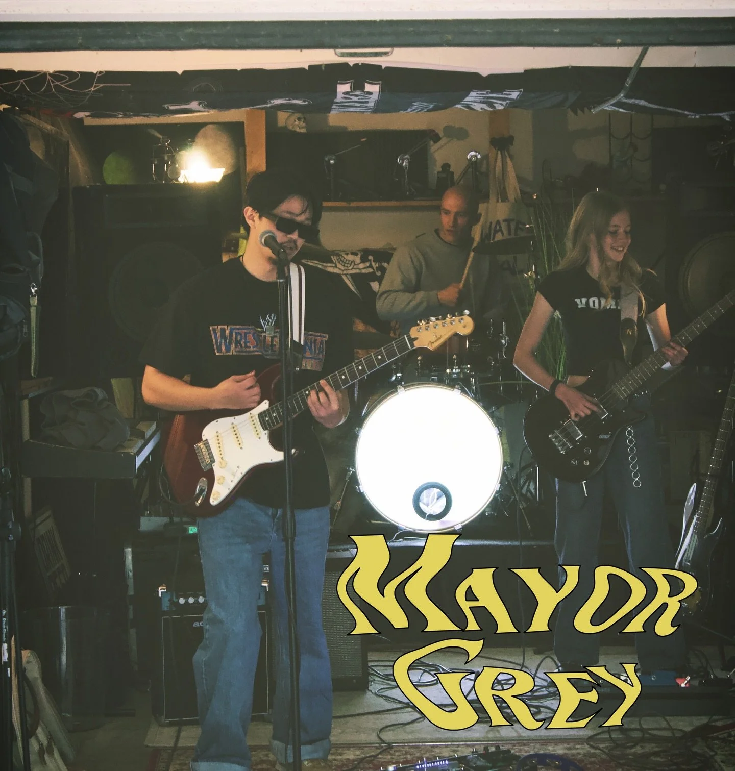 04.25.26
MAYOR GREY BBQ AT DA BACKYARD

Thanks so much to everyone who came out and had fun with us!! Shoutout to my man @lochlain.m for putting it all together.

Got some guest singers and performers, shared some killer pulled pork sandwiches (not p