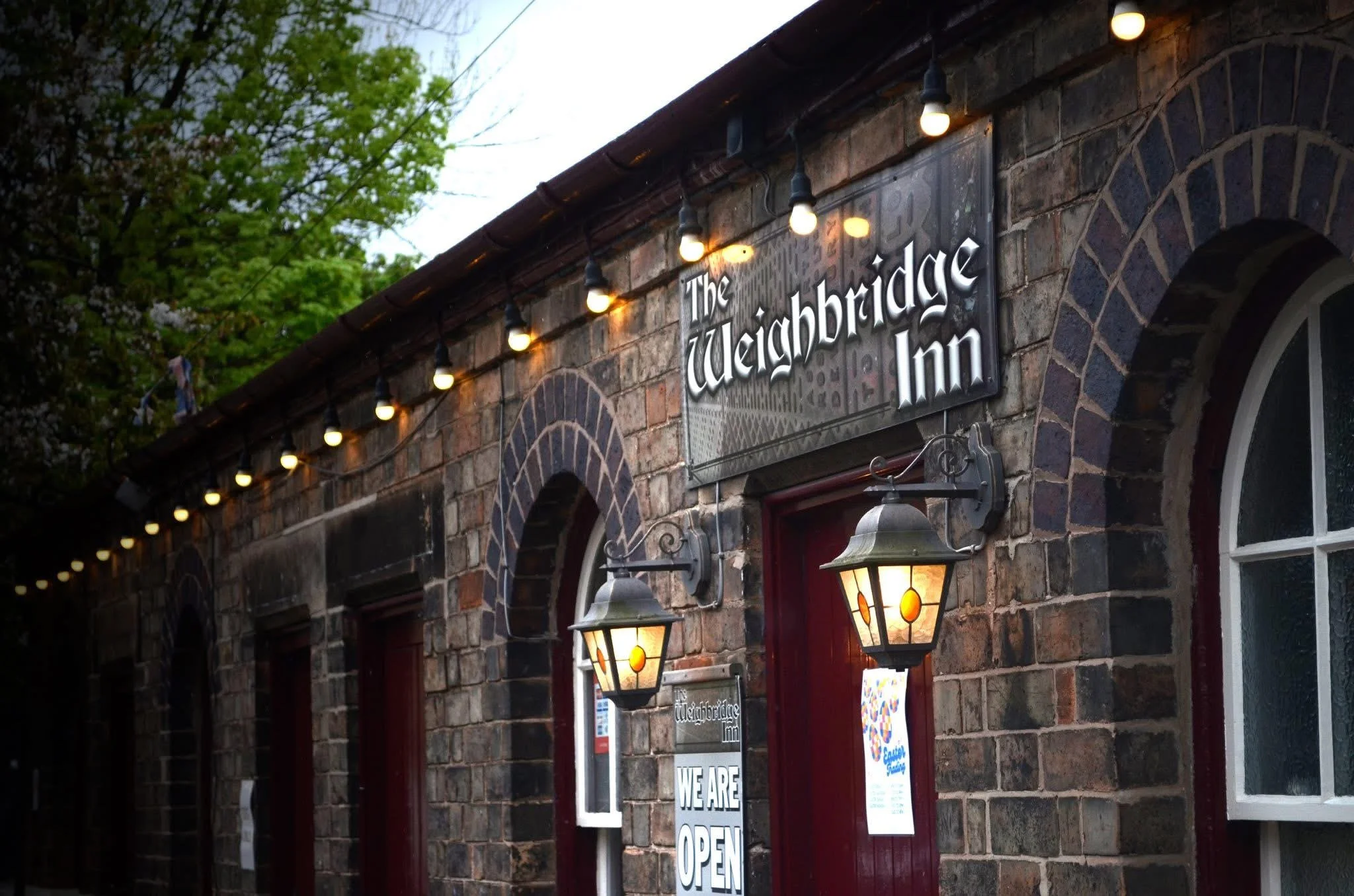The WEIGHBRIDGE INN.jpg