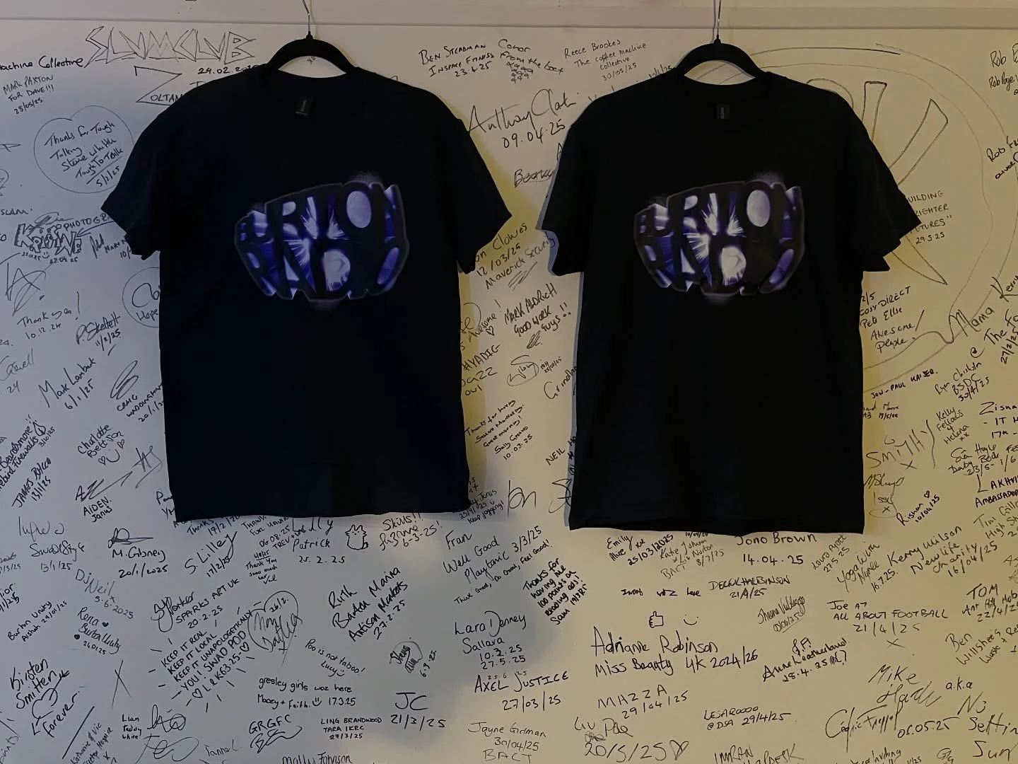 Fancy something my new for your wardrobe?? Our new T-shirts are available to buy! 👕 Check them on out on our website! 

Burtonradio.co.uk

#burtonradio #merch #supportlocal