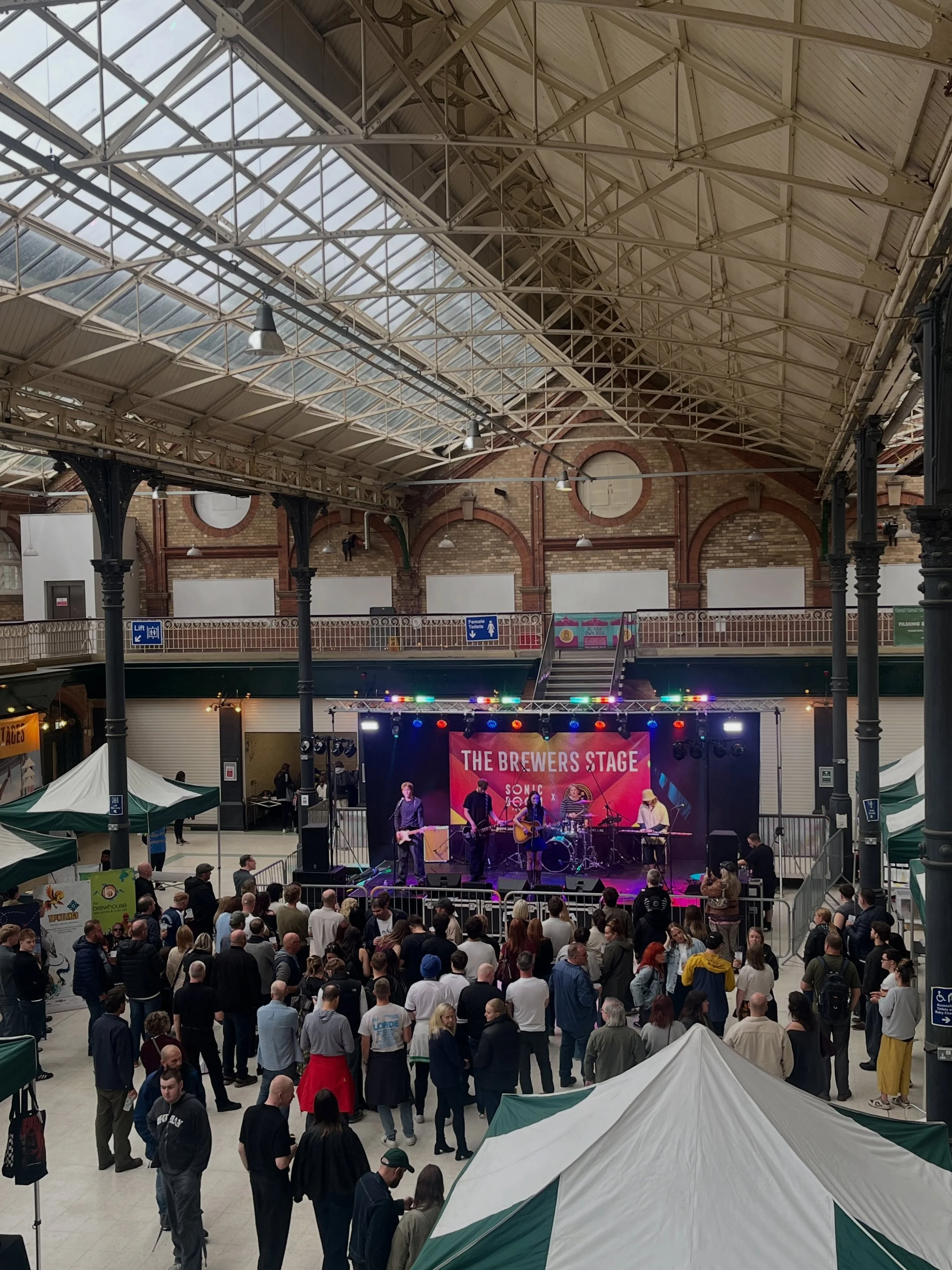 The Market Hall is buzzing this year! Bring on the aftershock events 💥🎶

#burtonradio #burtonupontrent #sonicboomfestival