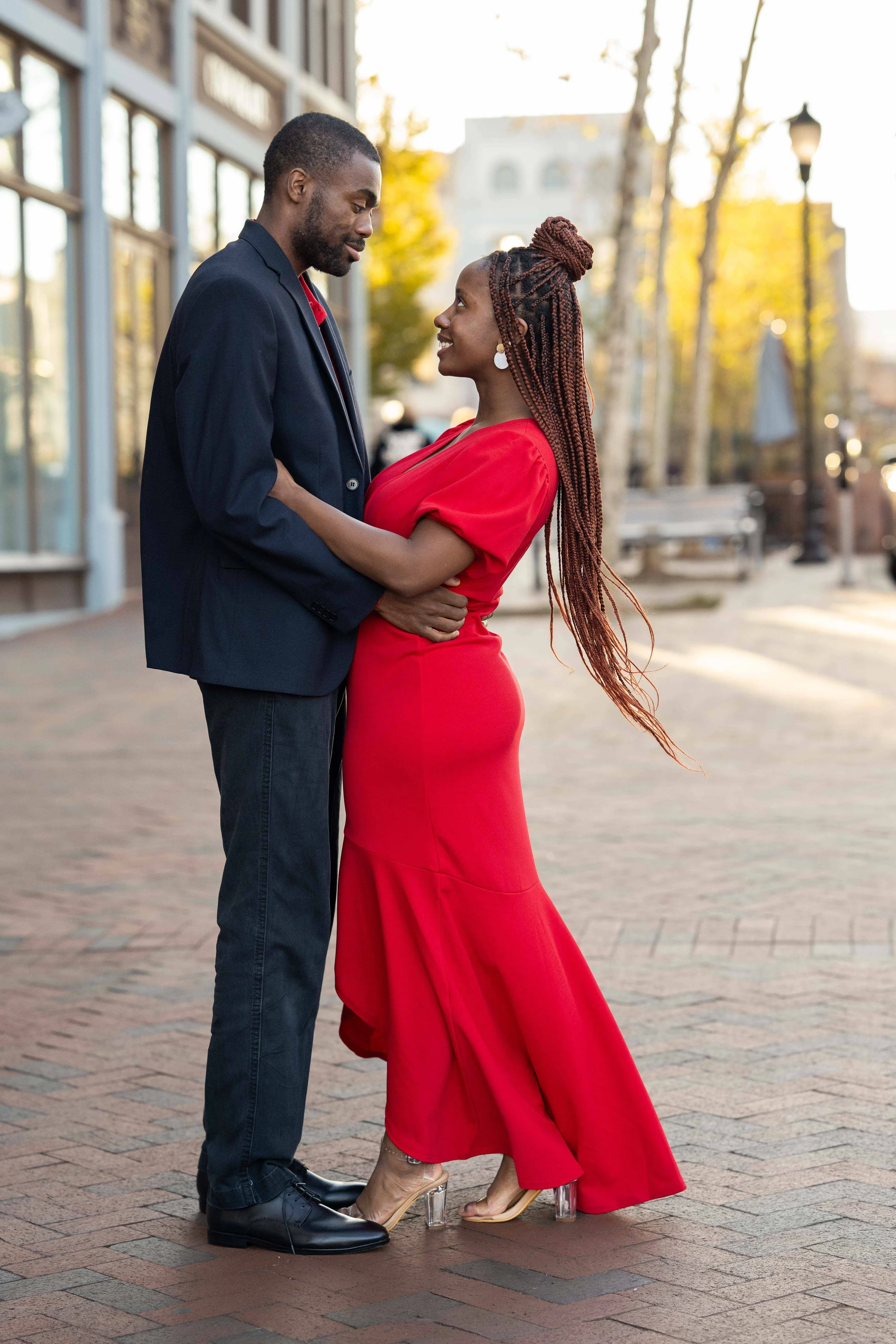downtown engagement session NYC_architectural photo locations_NYC engagement photographers-3.jpg