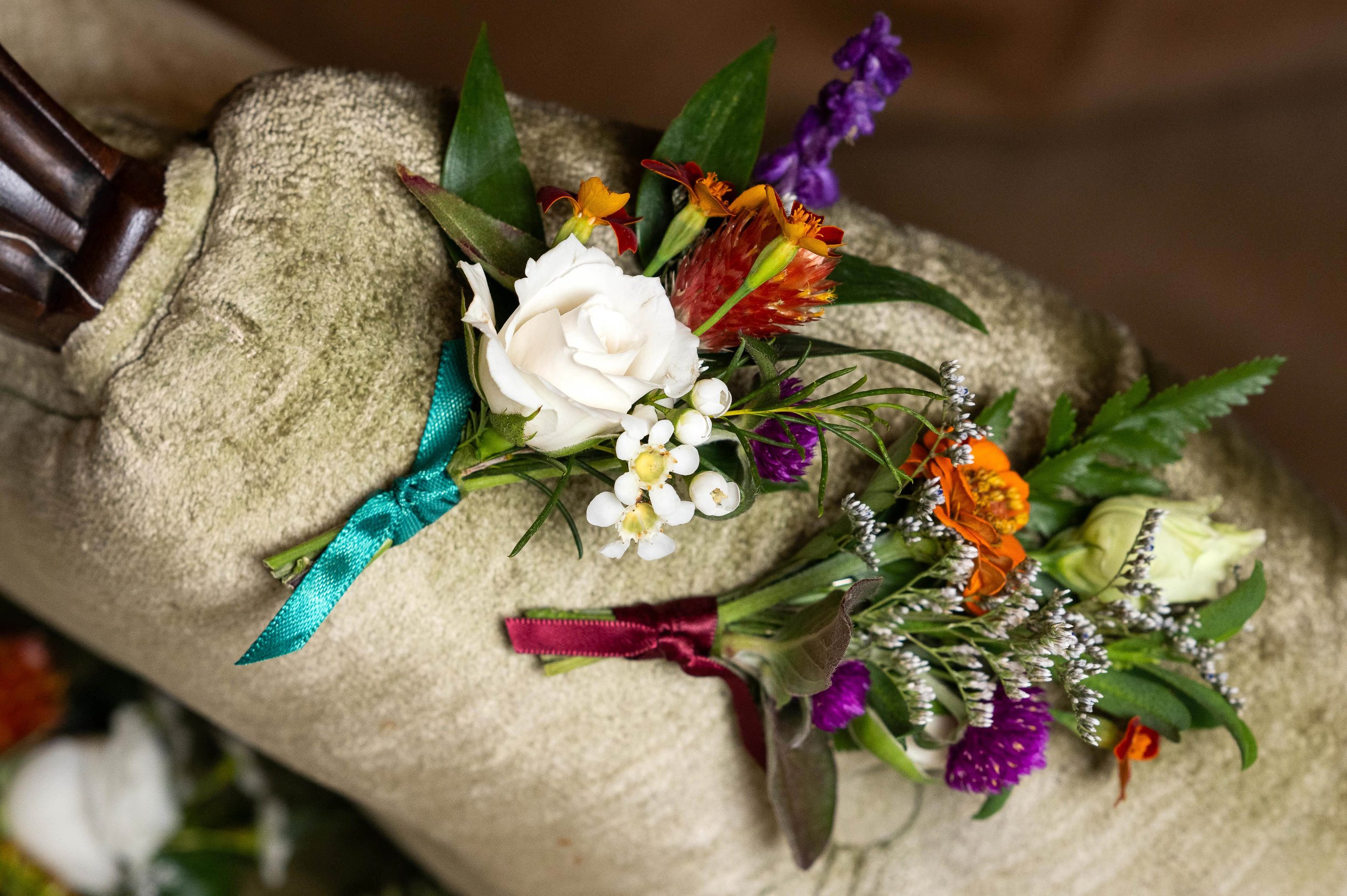 New York wedding photographer_fall weddings in upstate new york_Catskills barn wedding-12.jpg