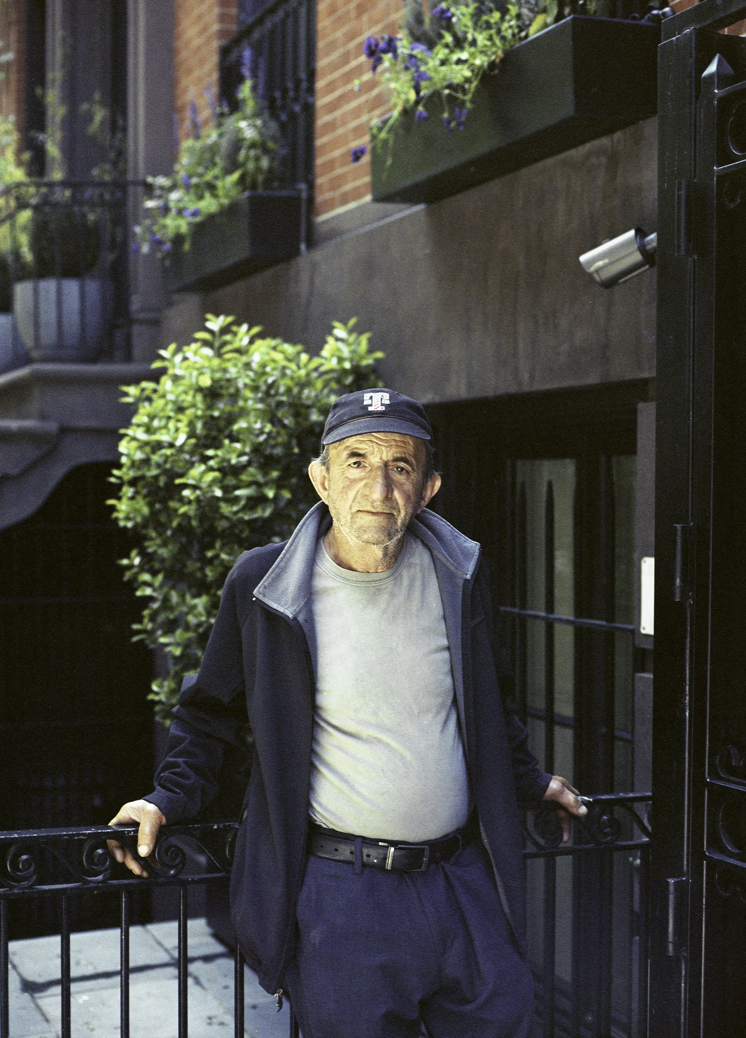 Ektar 100_NYC_June 10, 2024-5.jpg