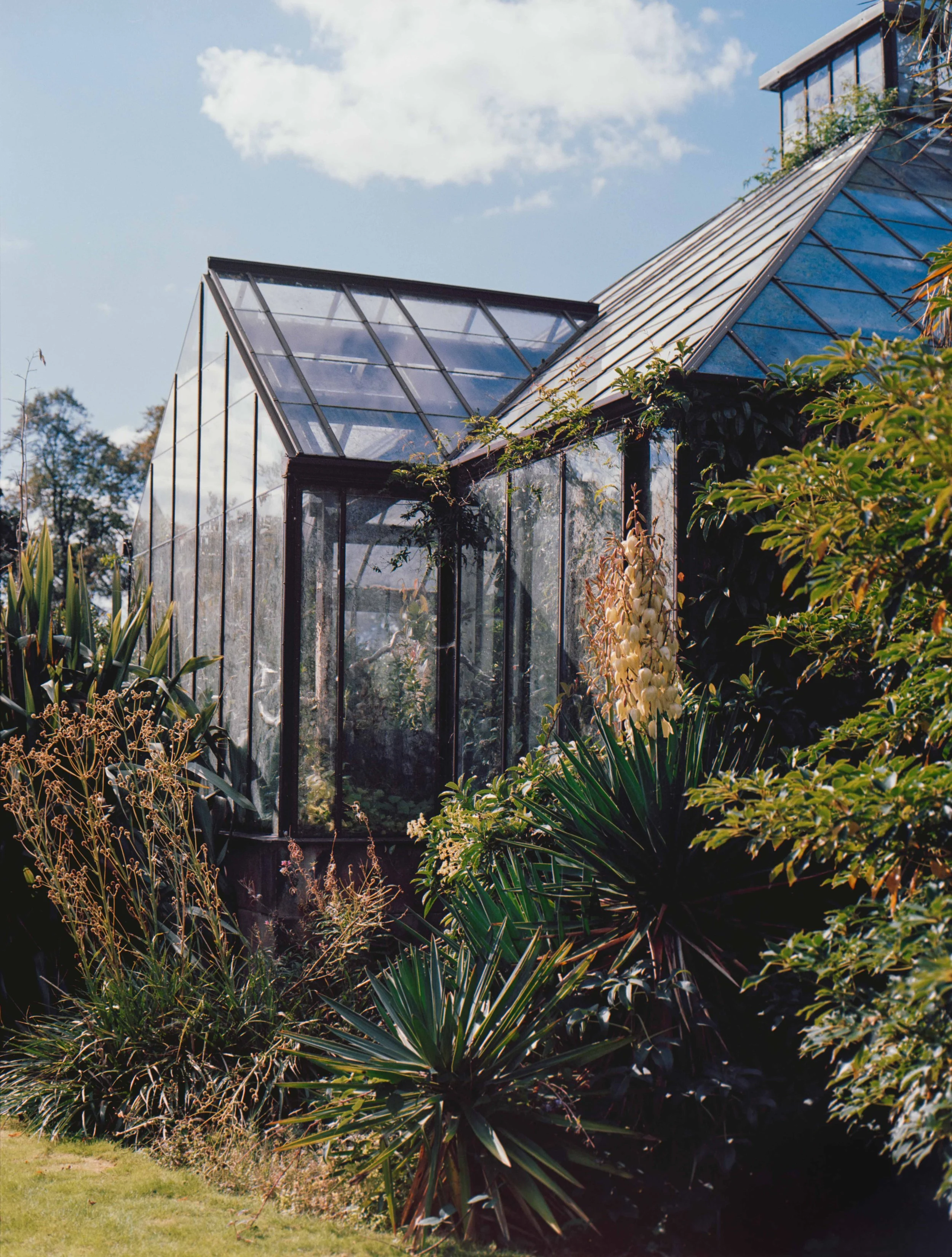 Cityscape prints for sale_City travel photos for interior design_colorful travel photos for commercial design photography-30.jpg