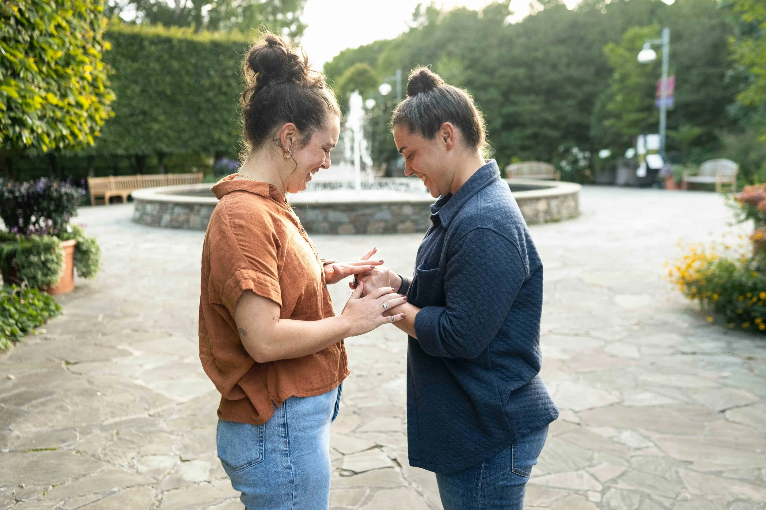 Surprise Proposal at Sunset_NYC proposal and engagement photographers-7.jpg