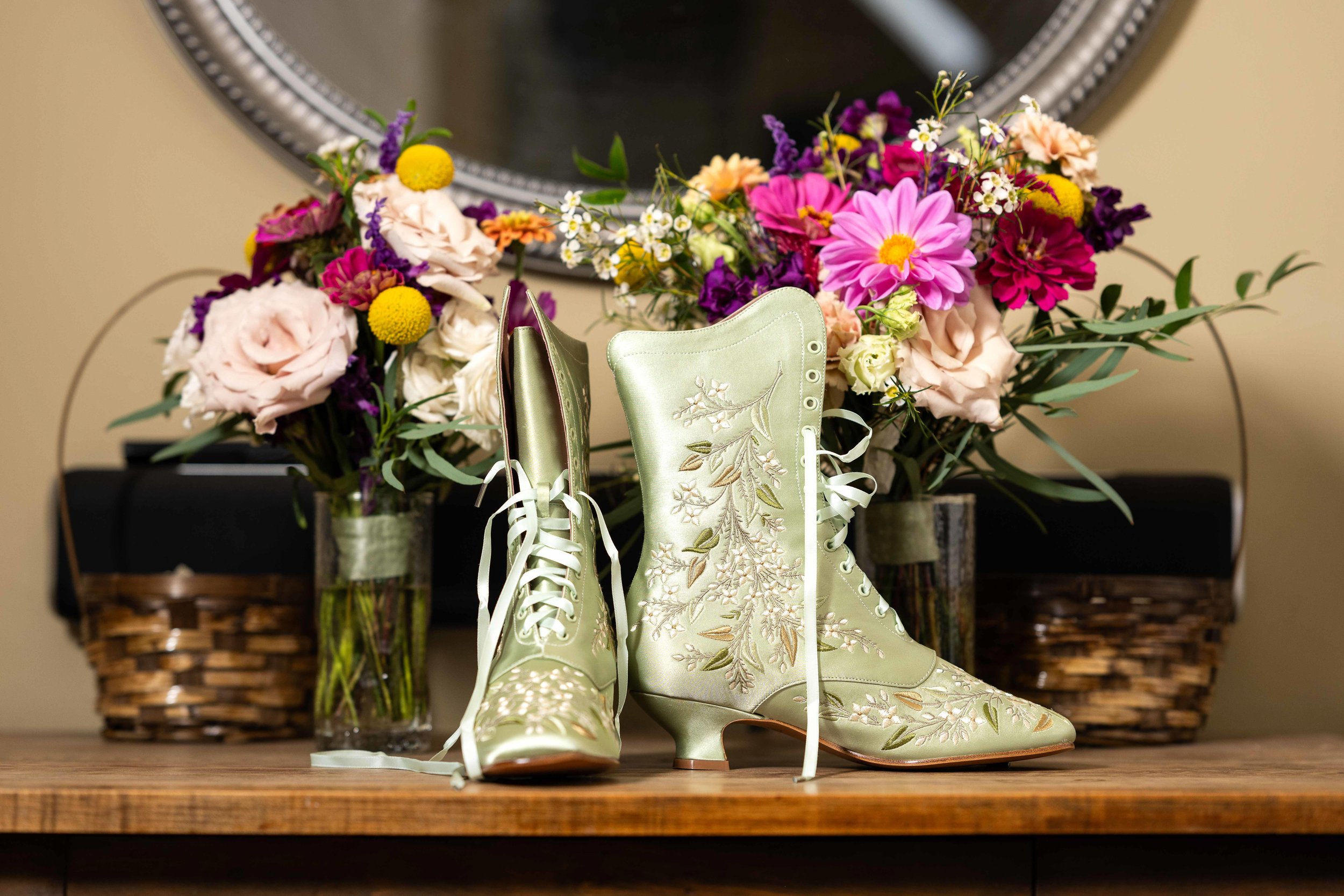 New York wedding photographer_fall weddings in upstate new york_Catskills barn wedding-42.jpg