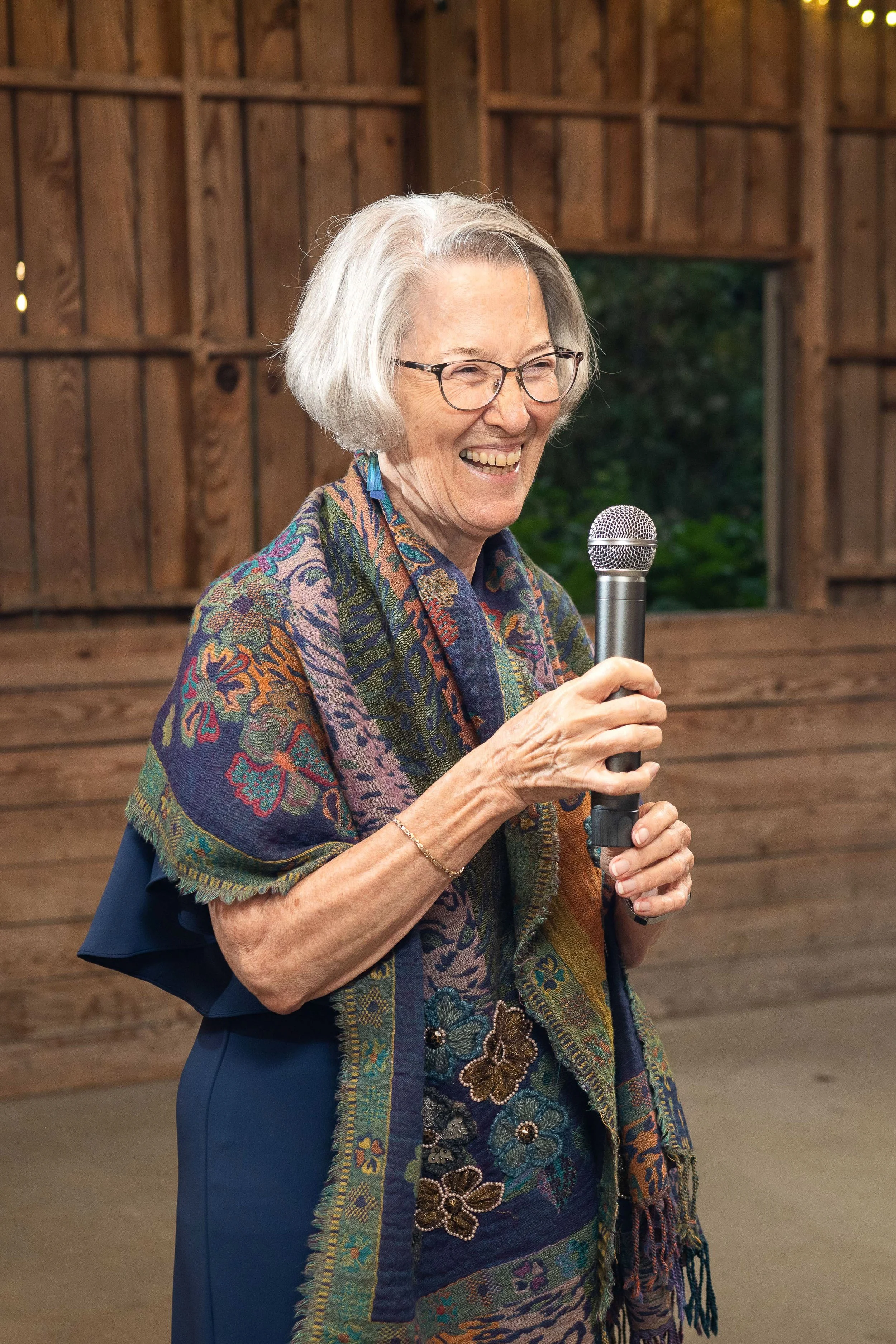 New York wedding photographer_fall weddings in upstate new york_Catskills barn wedding-149.jpg