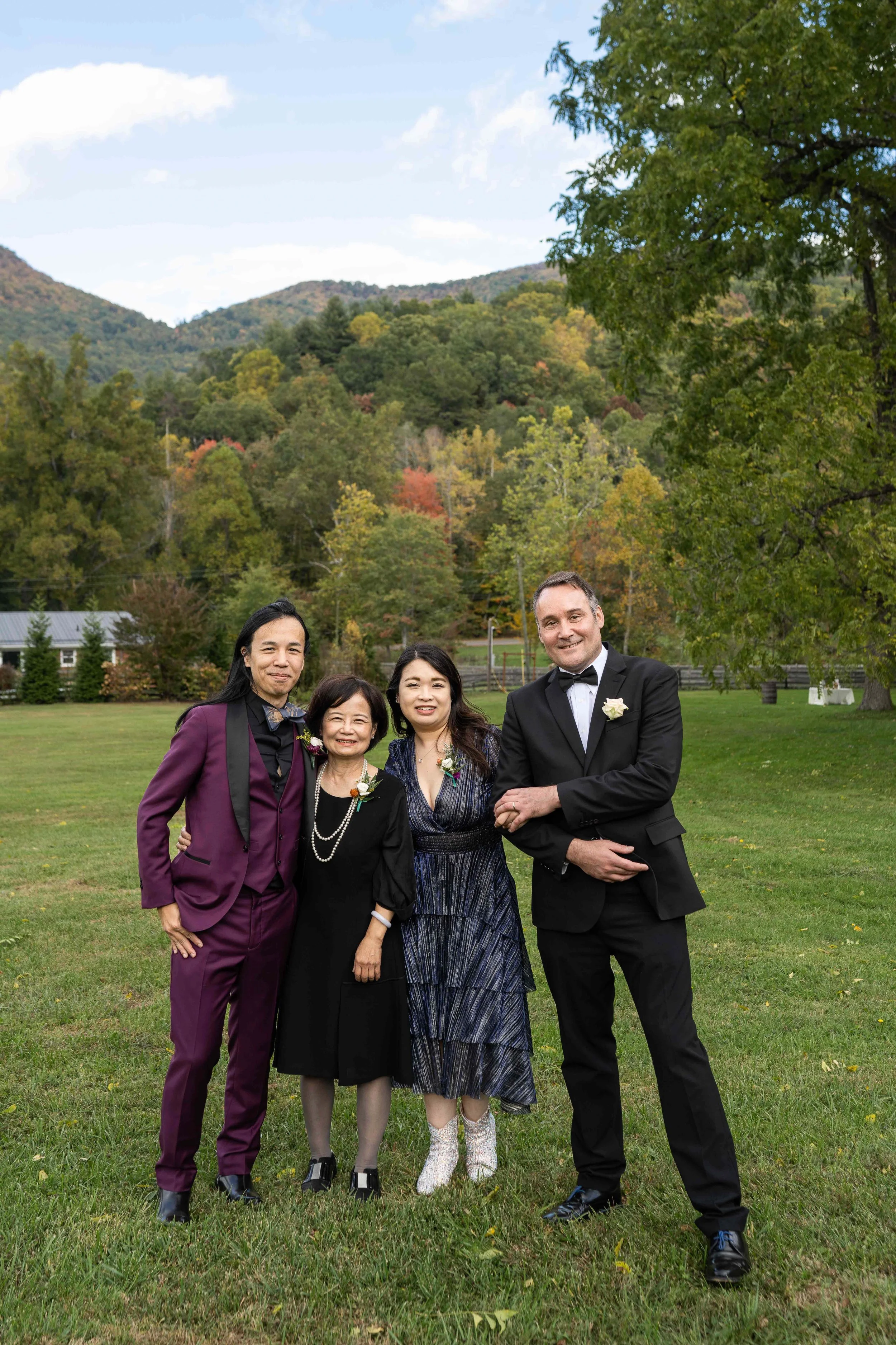 New York wedding photographer_fall weddings in upstate new york_Catskills barn wedding-107.jpg