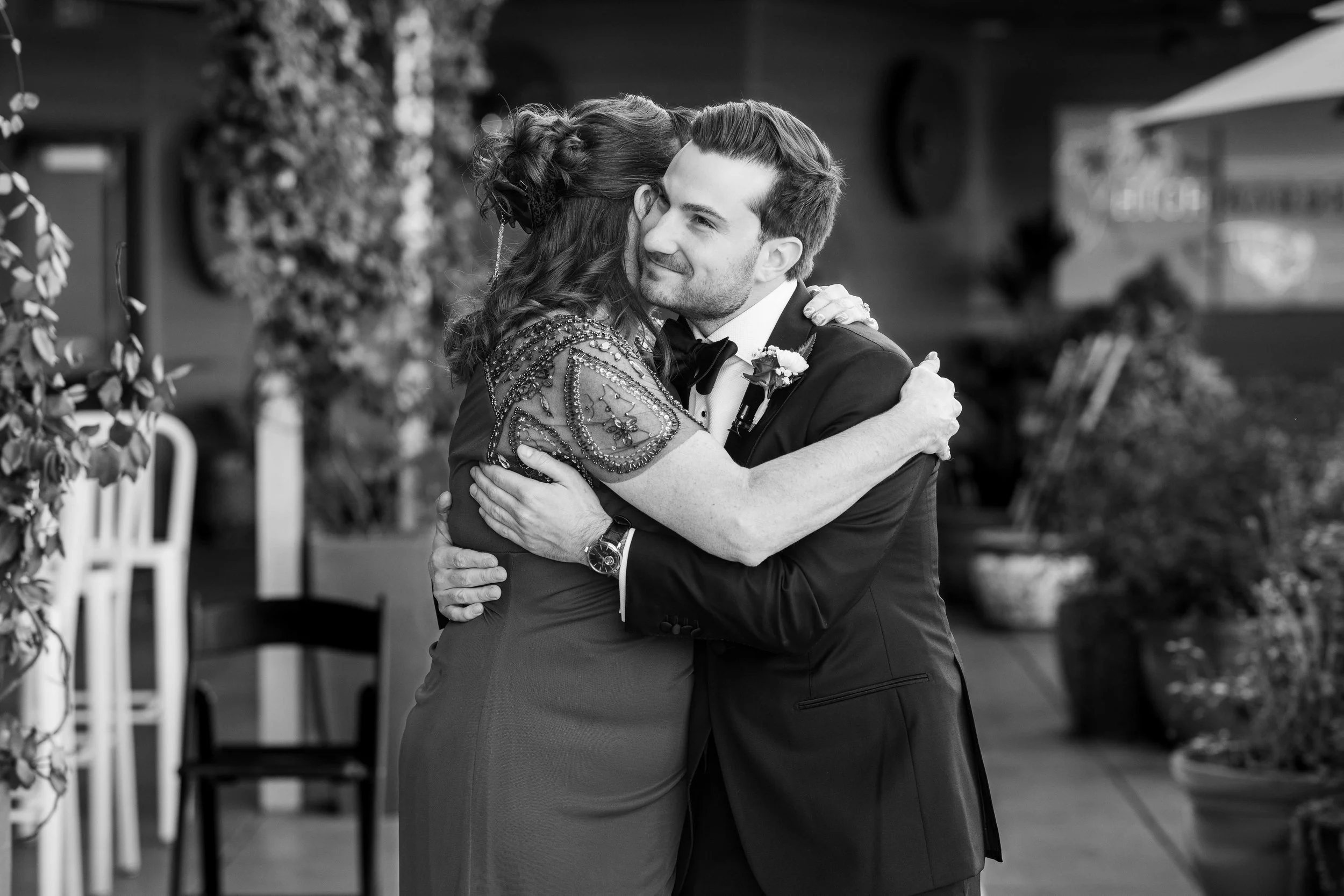 Botanical Lounge Raleigh_Downtown Raleigh Wedding Photographer_North Carolina Weddings-80.jpg