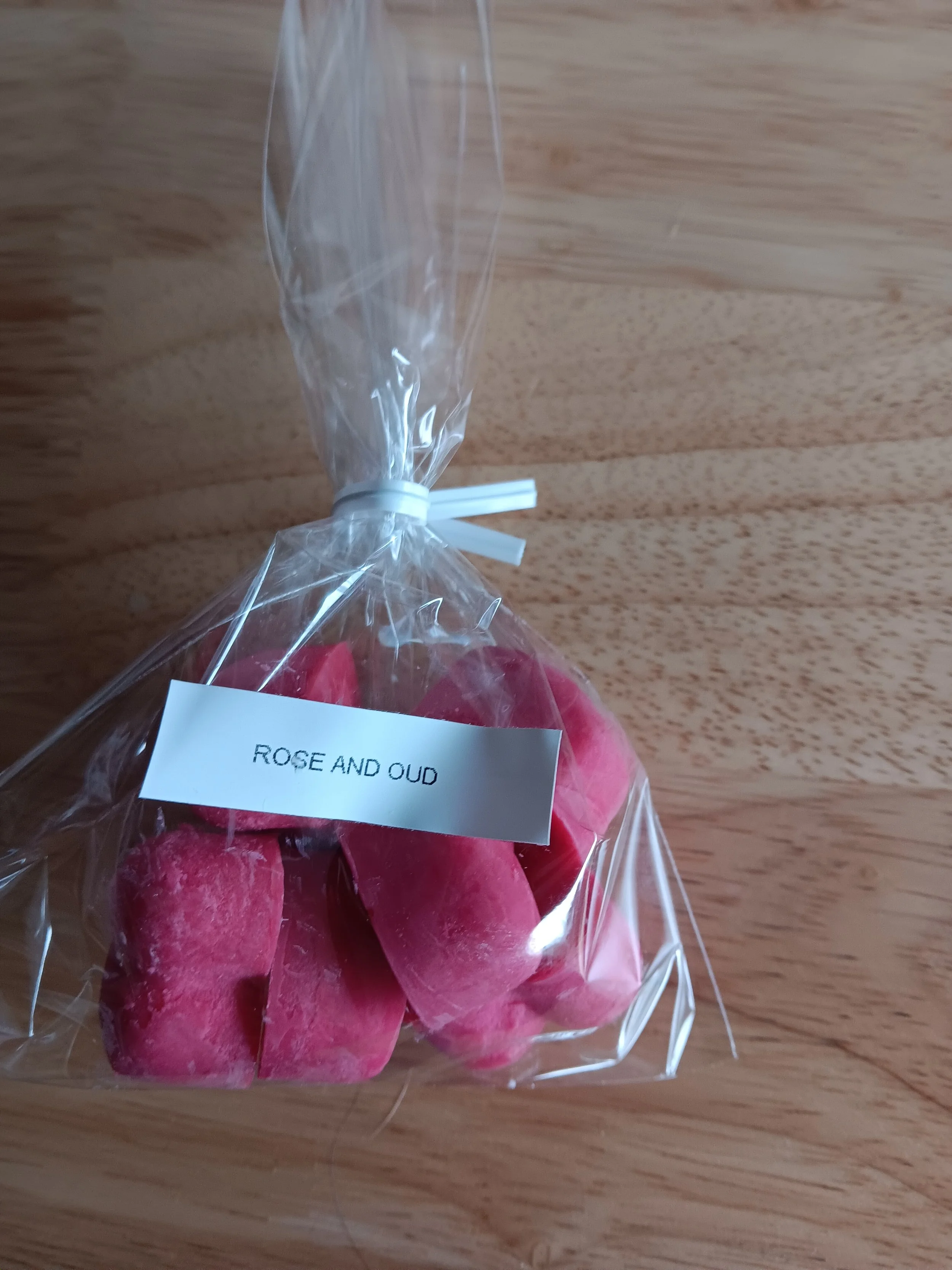 Valentines Day Wax Melts Rose Oud 6 Pack