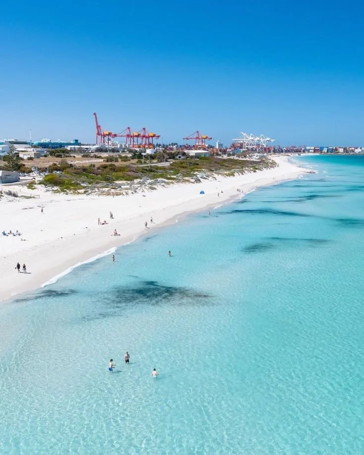 Lost track of time somewhere between Christmas and New Year... summer hits different by the coast in Fremantle🏖️💙
📸 @visitfremantle 
#fremantle #freochamber #thisisfremantle #summer