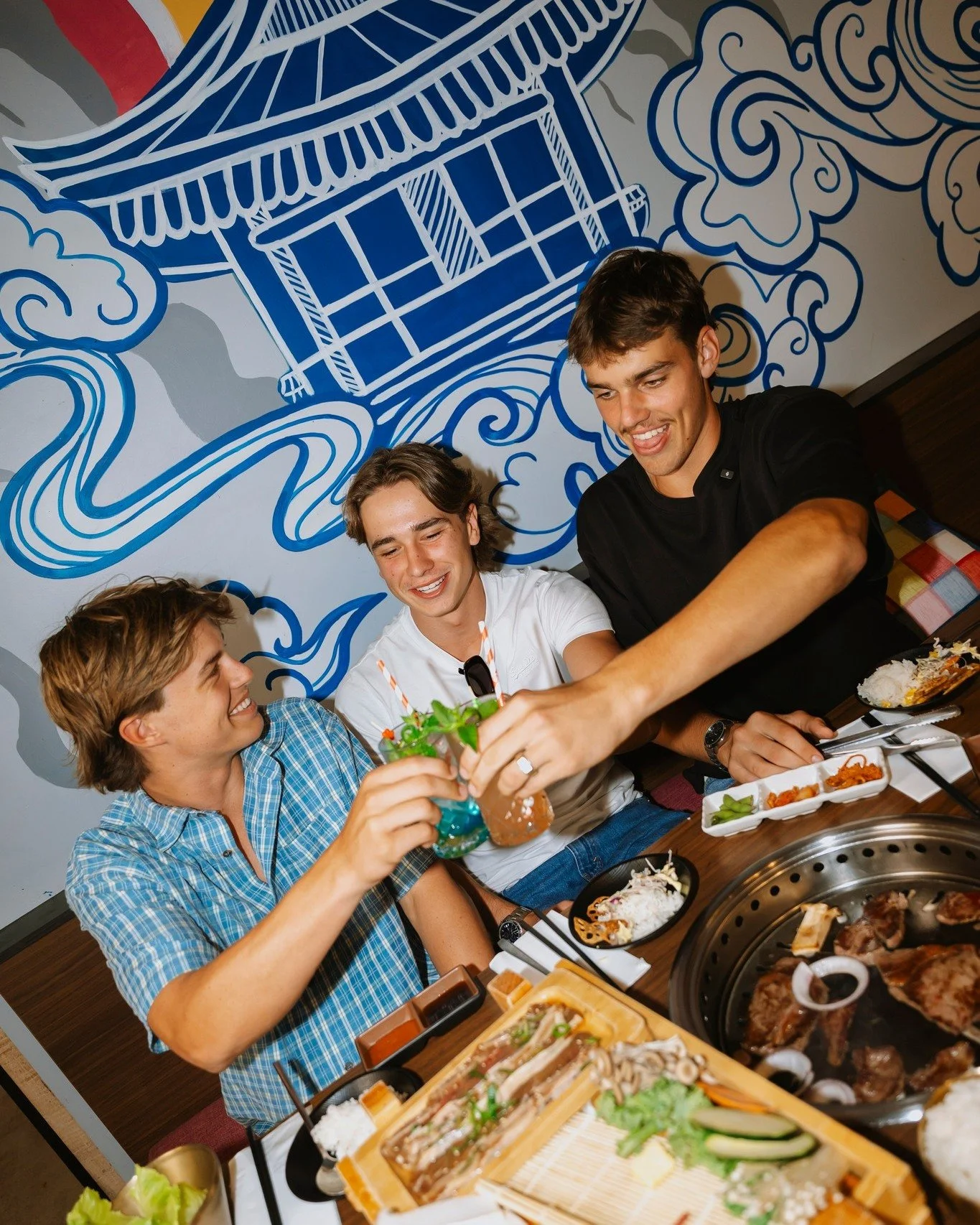 👀 Got FOMO? We'd hate for you to miss this!
From delicious dining and entertainment to family fun and local experiences, there's always something happening at @fomofreo. And this June, they're making your next visit even sweeter with four weekly pri