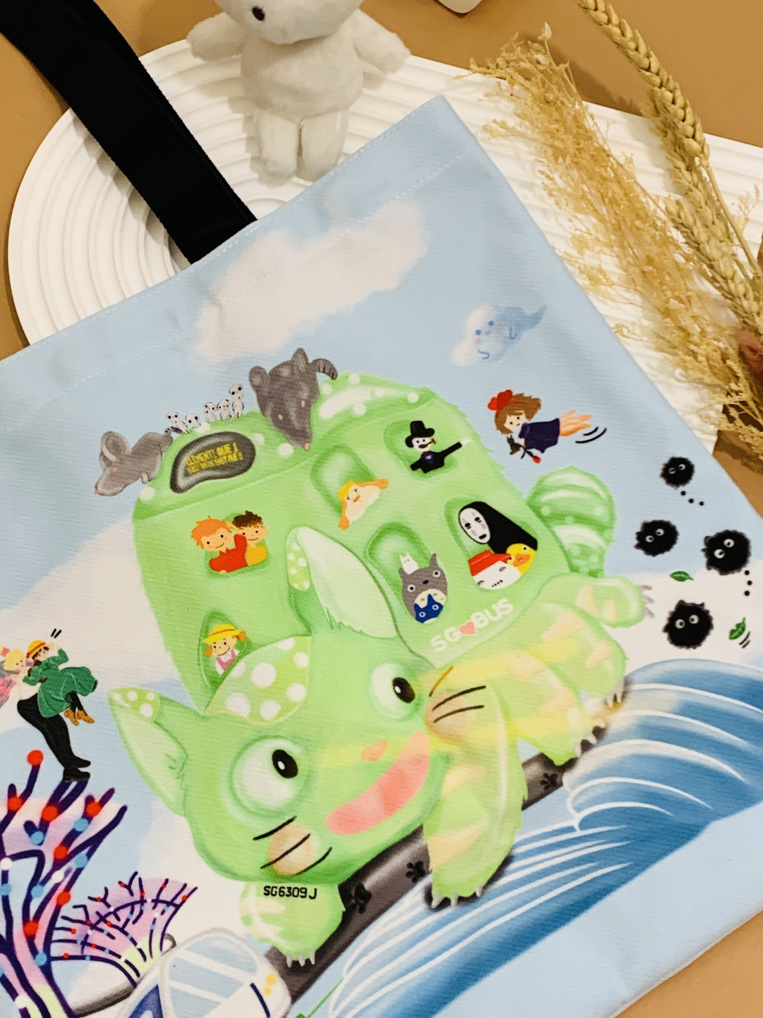 Genboku Tote Bag (Medium Size) Cat Bus Adventure