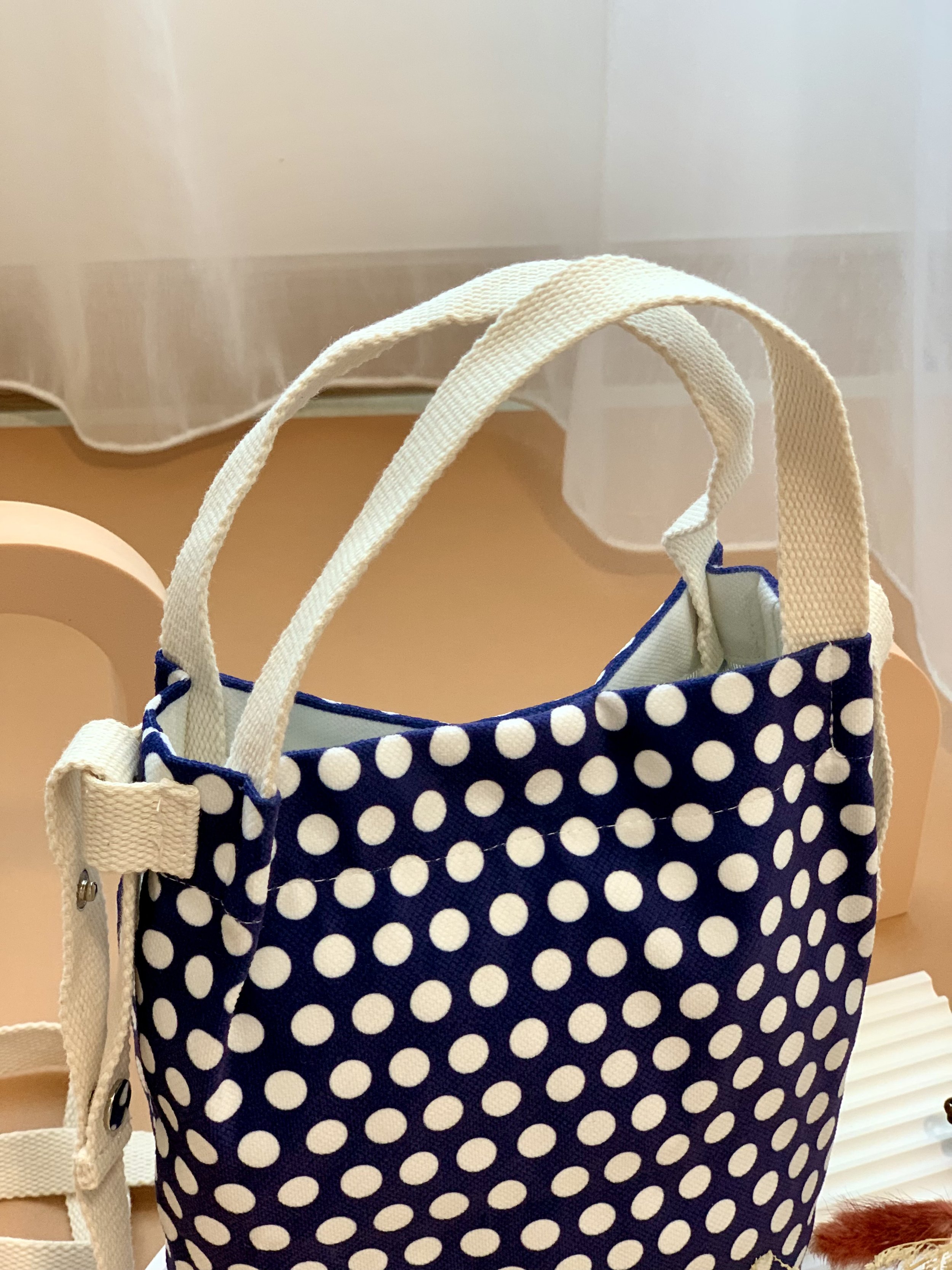 Genboku Bucket Bag with Strap Polka Dots