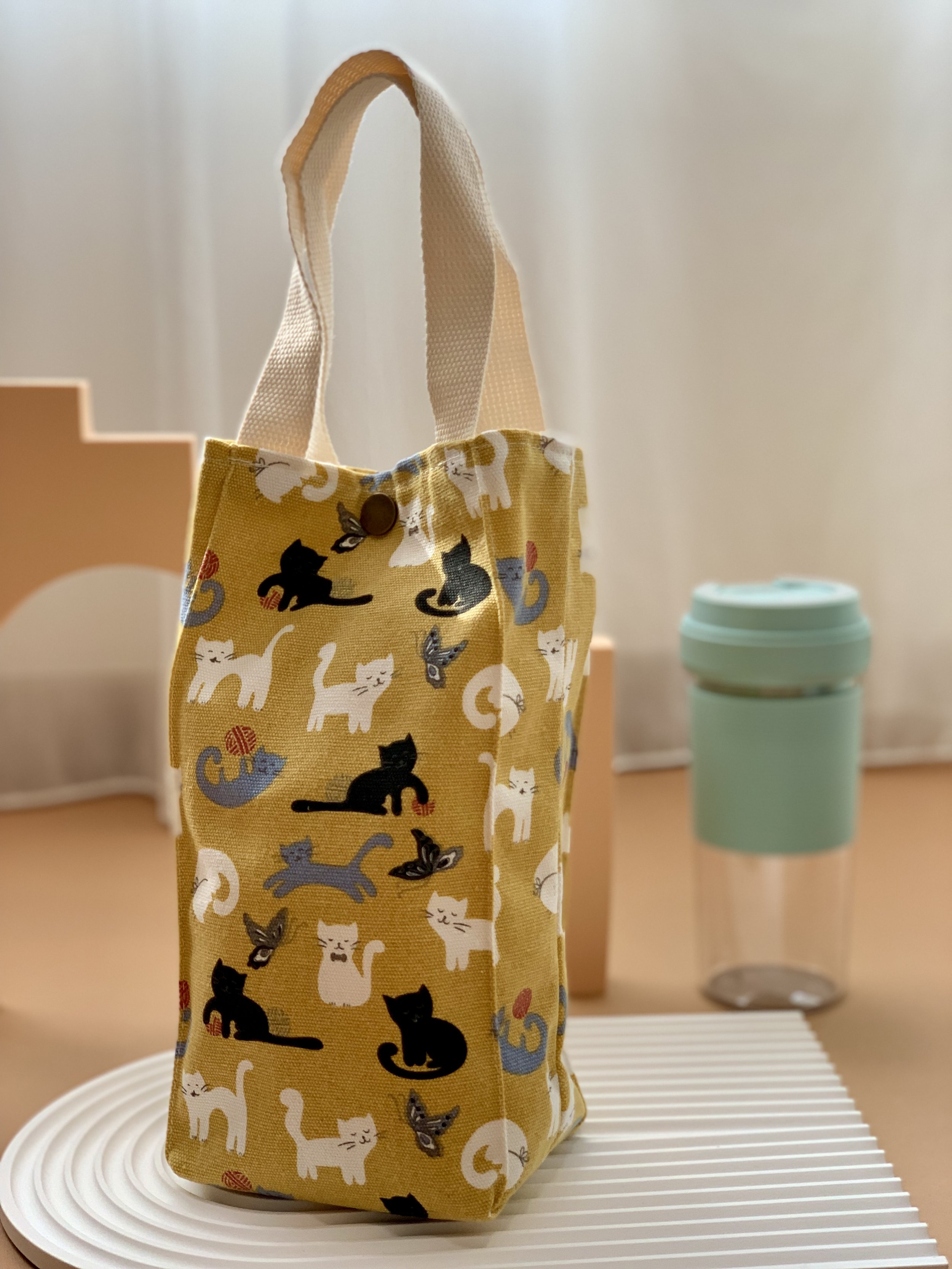 Genboku Water Bottle Carrier Kawaii Cats