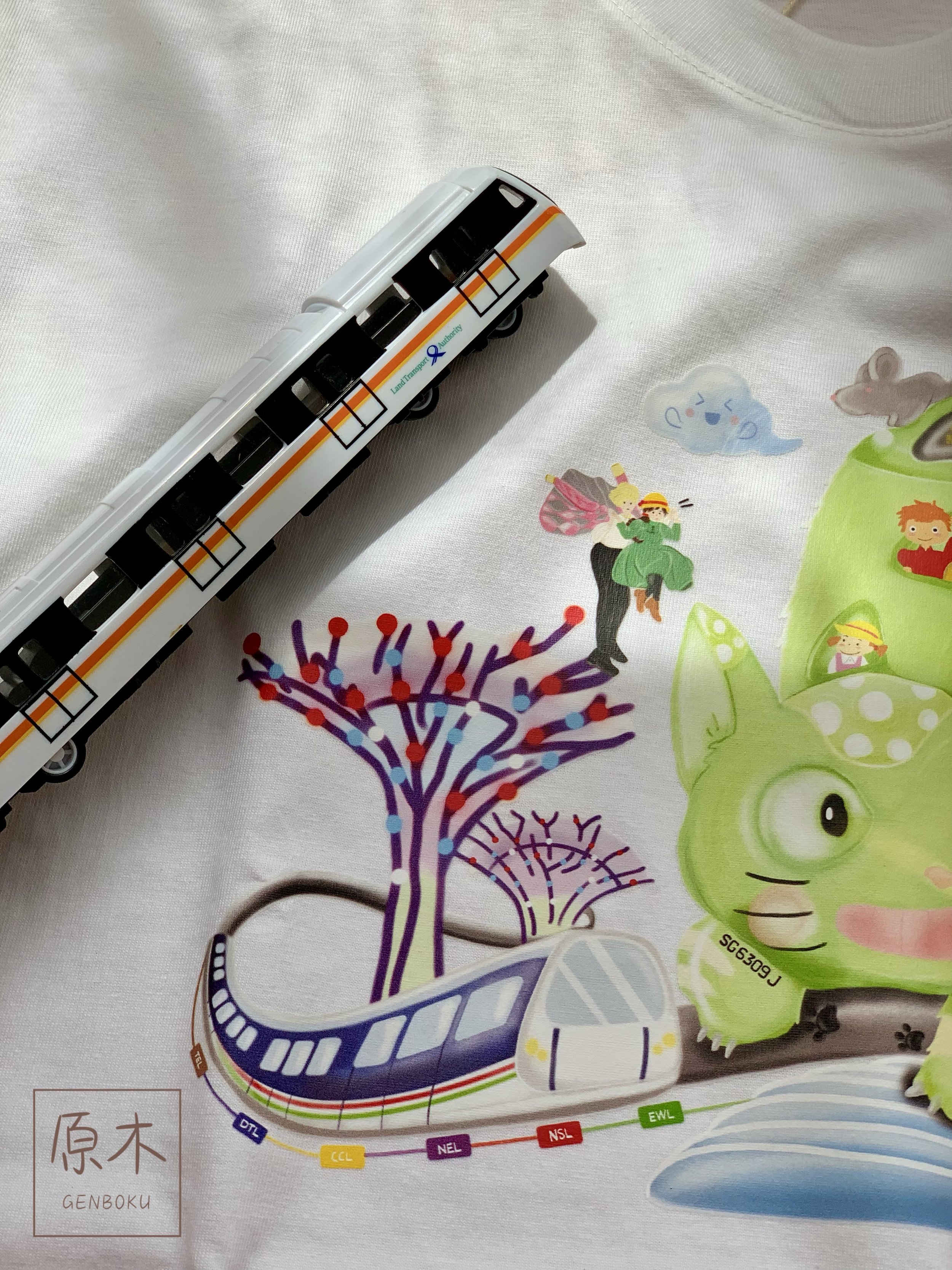 GENBOKU UNISEX COTTON TEE CAT BUS ADVENTURE
