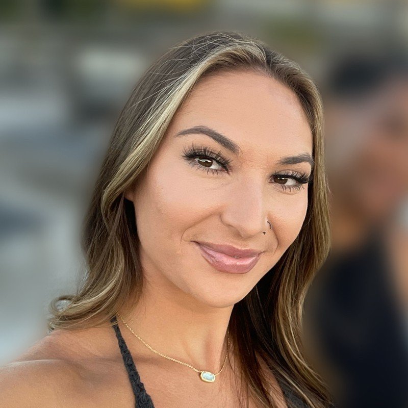 Gabi S.
