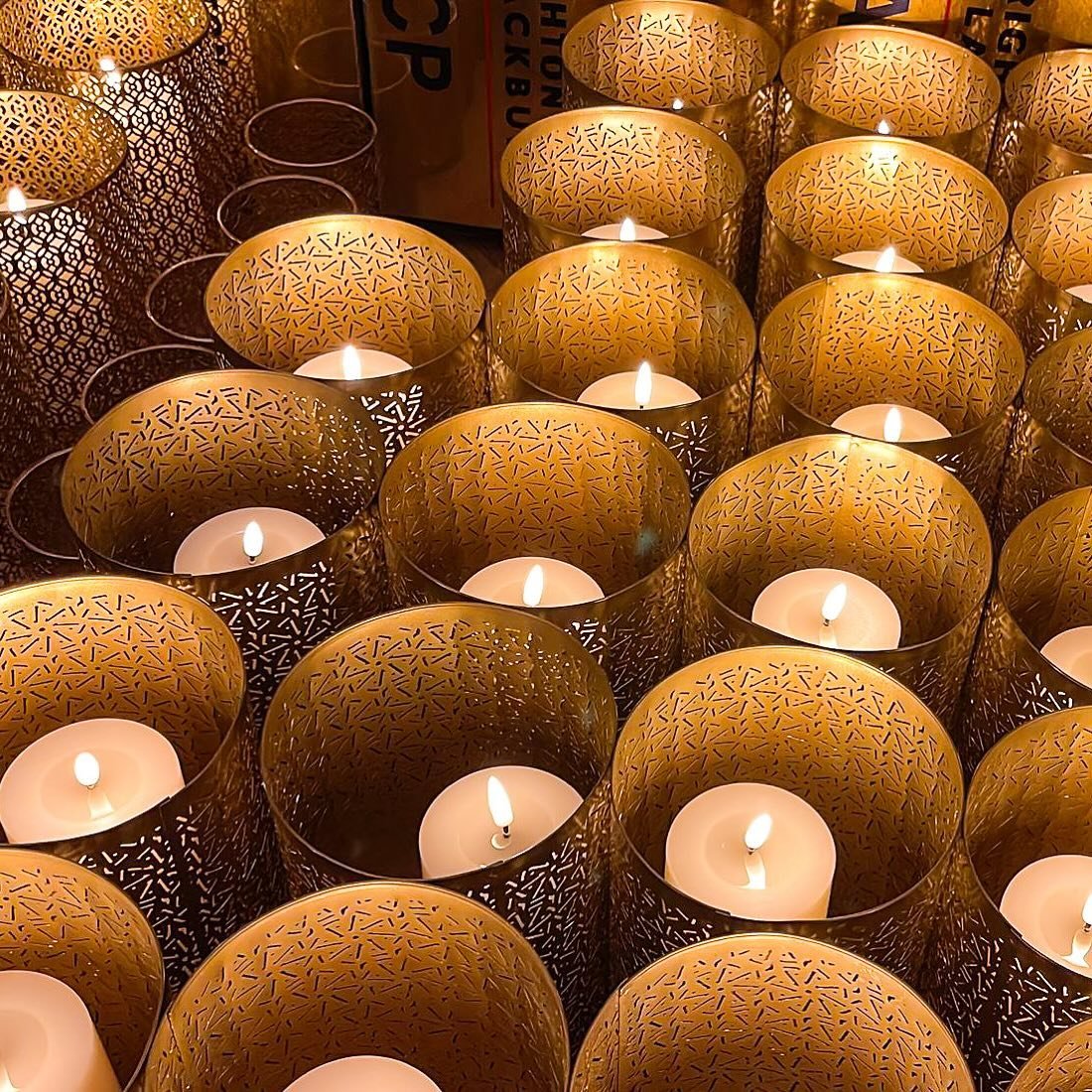 &lsquo;Tis the season for gold etched lanterns ✨

Gold Etched Sun Lantern
22.5cm (H) x 14cm (W)
Gold Etched Star Lantern
20cm (H) x 14cm (W)
Flickering Battery Operated Pillar Candle
M: 15cm (H) x 7.5cm (W)

Explore our collection of lanterns to hire