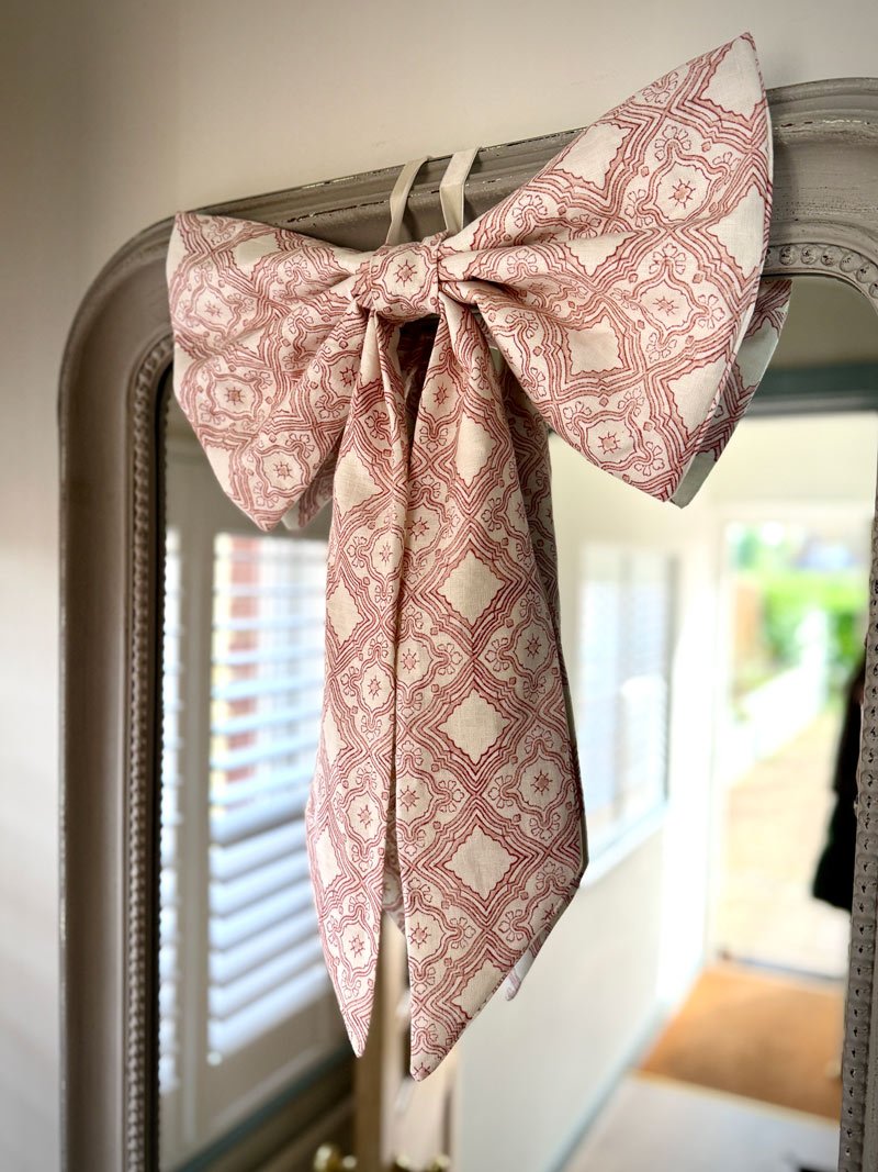 Pippa Paine Home BowsIMG_1202_web.jpg