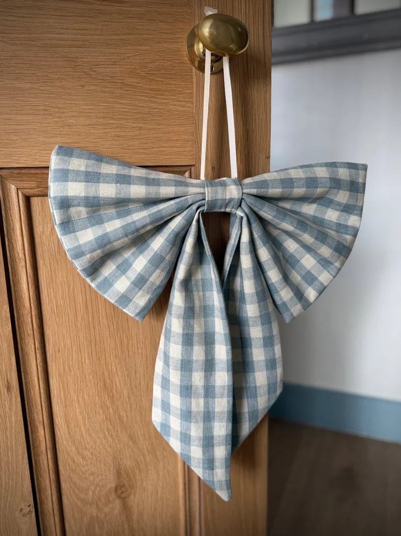 Pippa Paine Home BowsIMG_1211_web.jpg