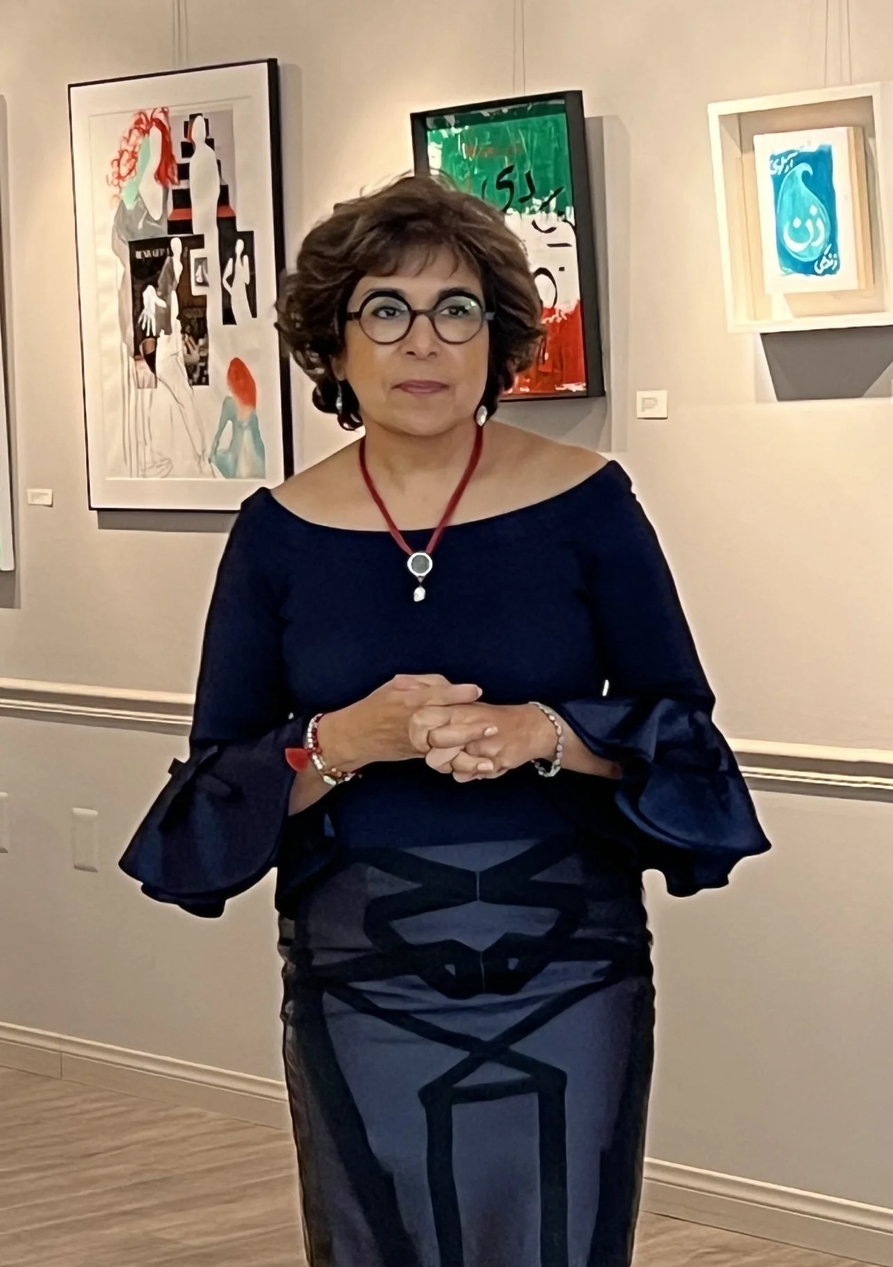 sarah in gallery .jpg