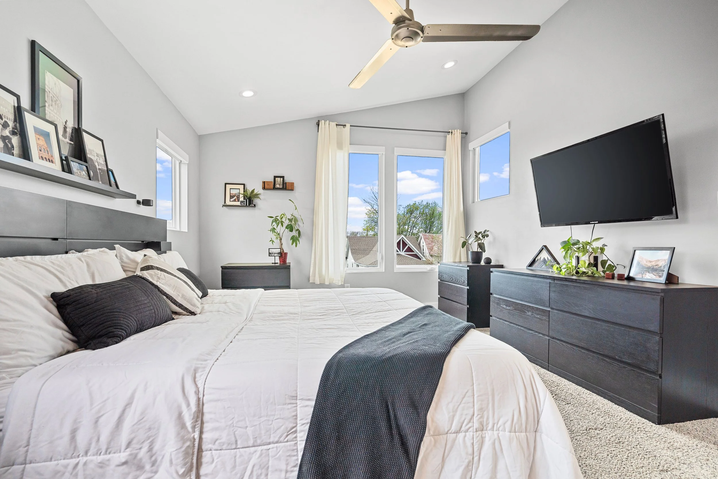 1417 olive street _024.jpg