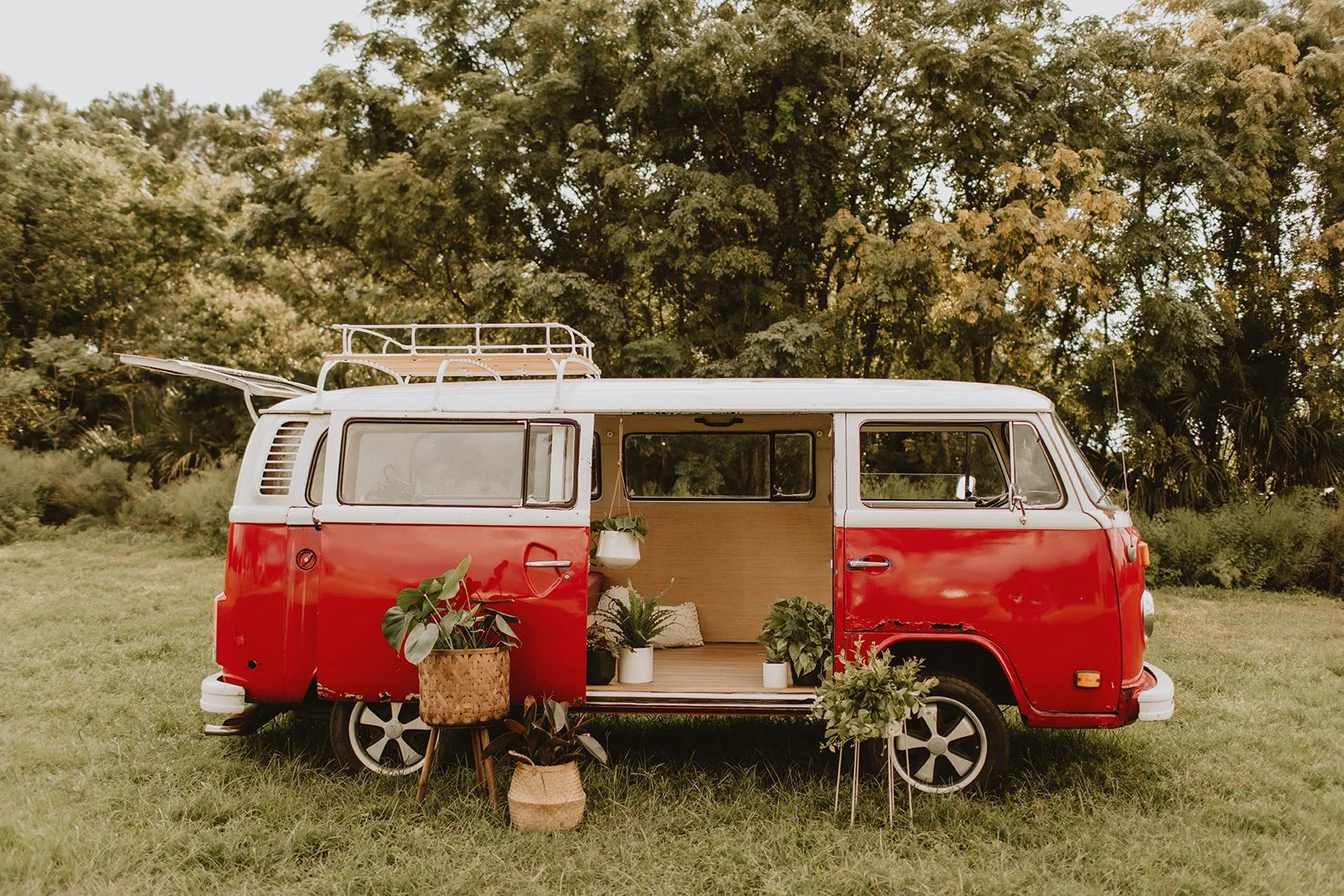 Vintage VW Bus for Photo Rental in Jacksonville, Florida
