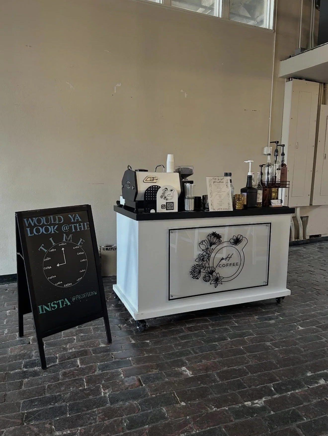 DFW MOBILE COFFEE CART
