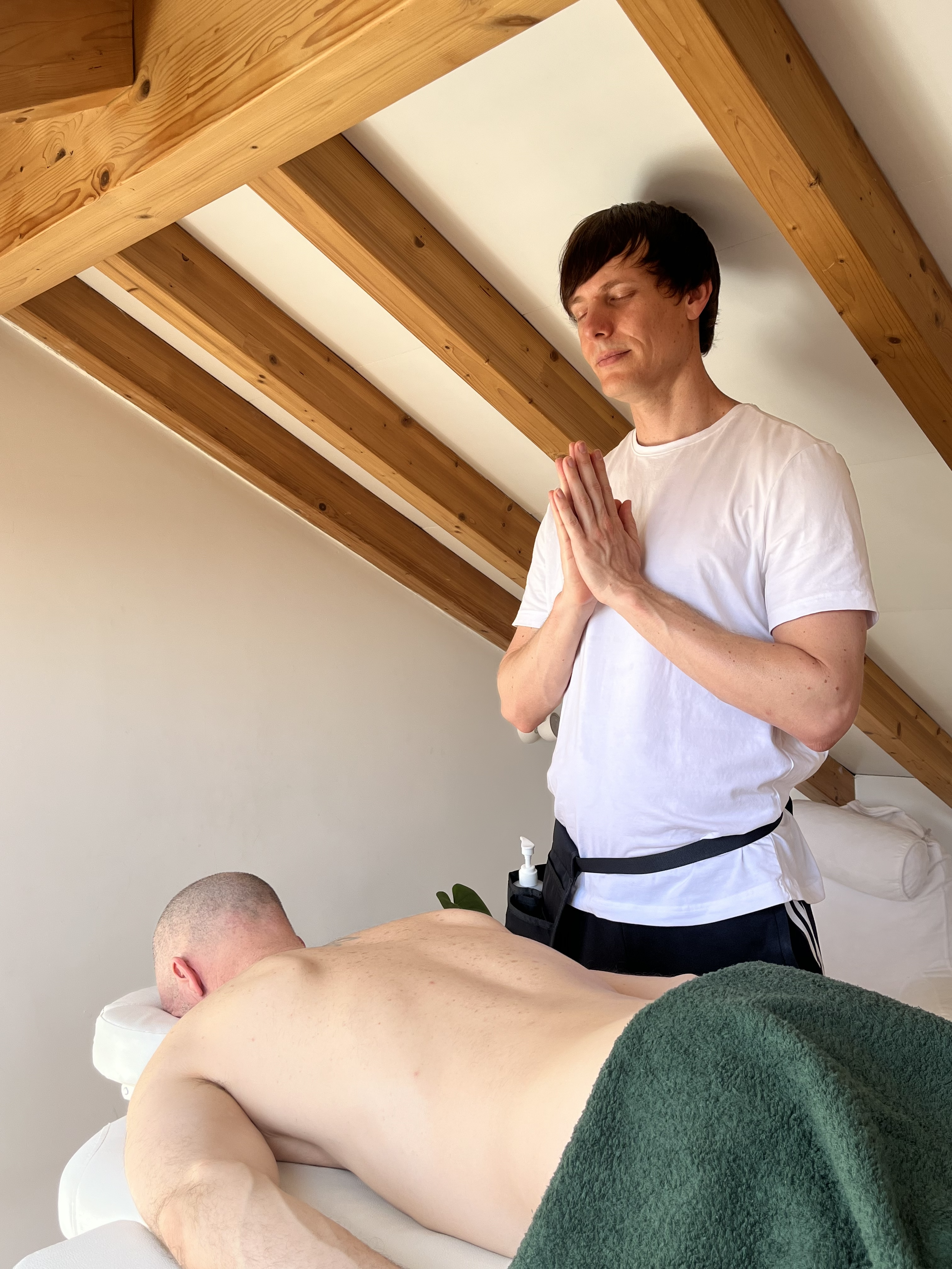 Massage for gay men in Lisbon
