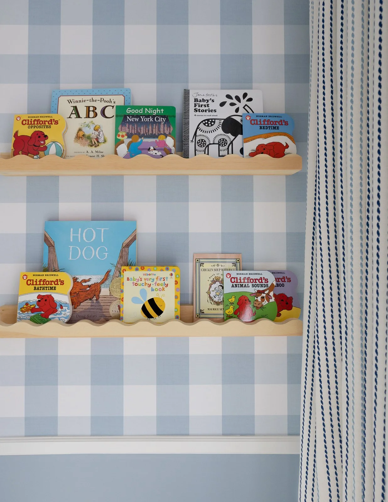 Nursery_Shelf_Detail_final.jpg