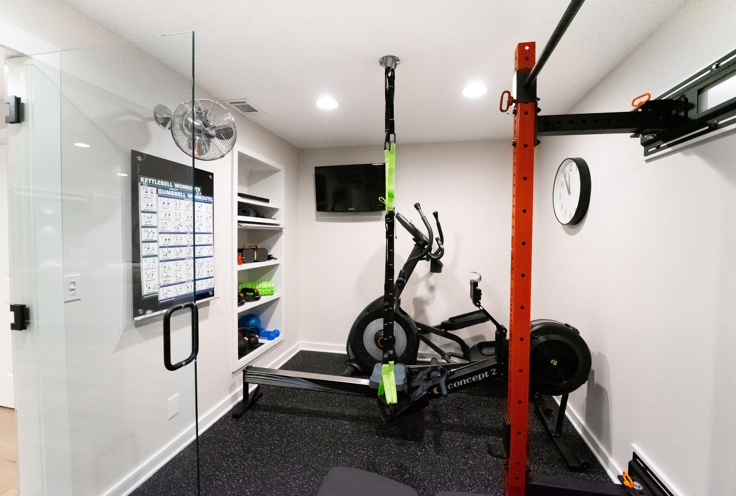 Gripka_Construction_Basement_Finish_03.jpg
