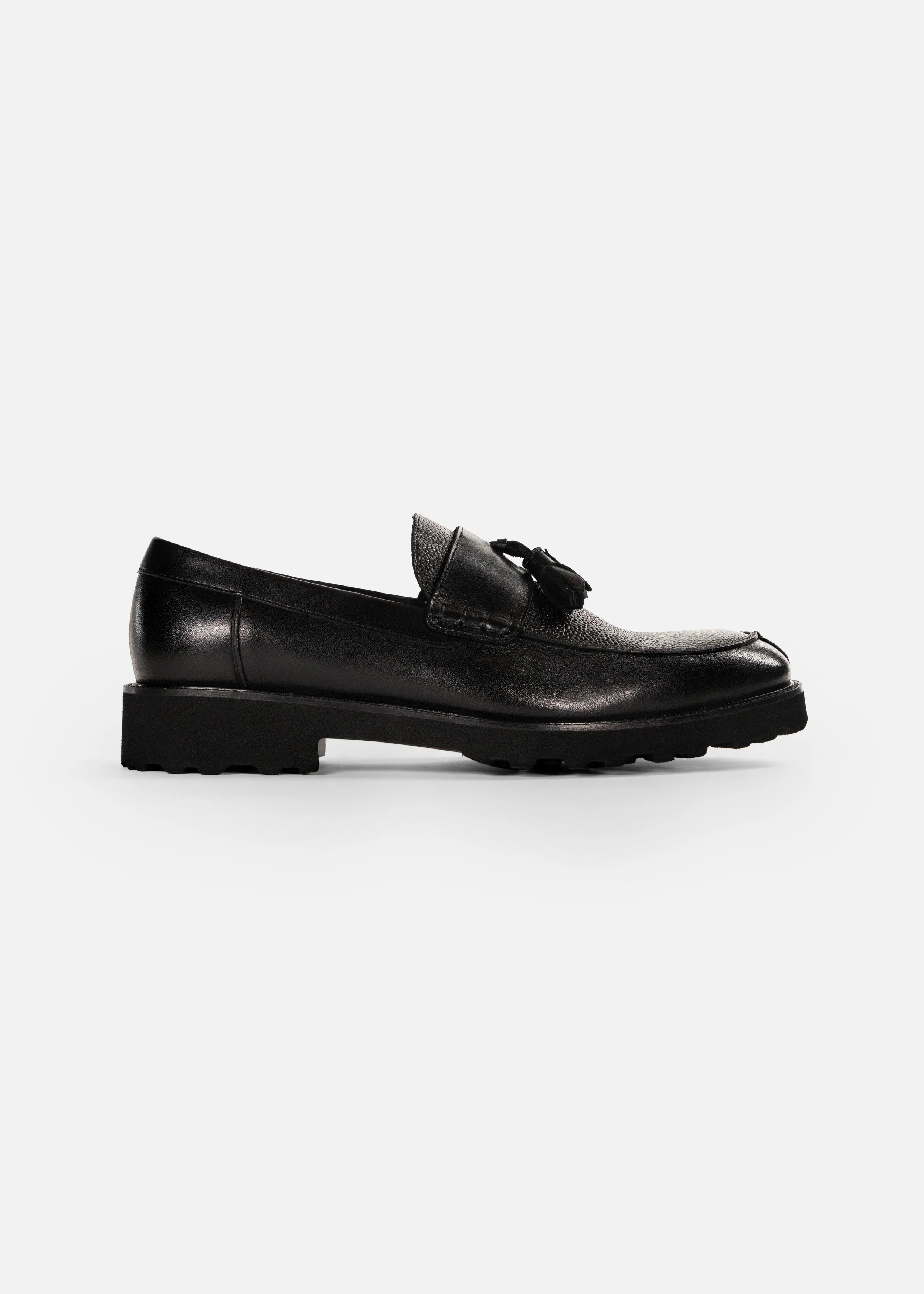Tassel Loafer – Black