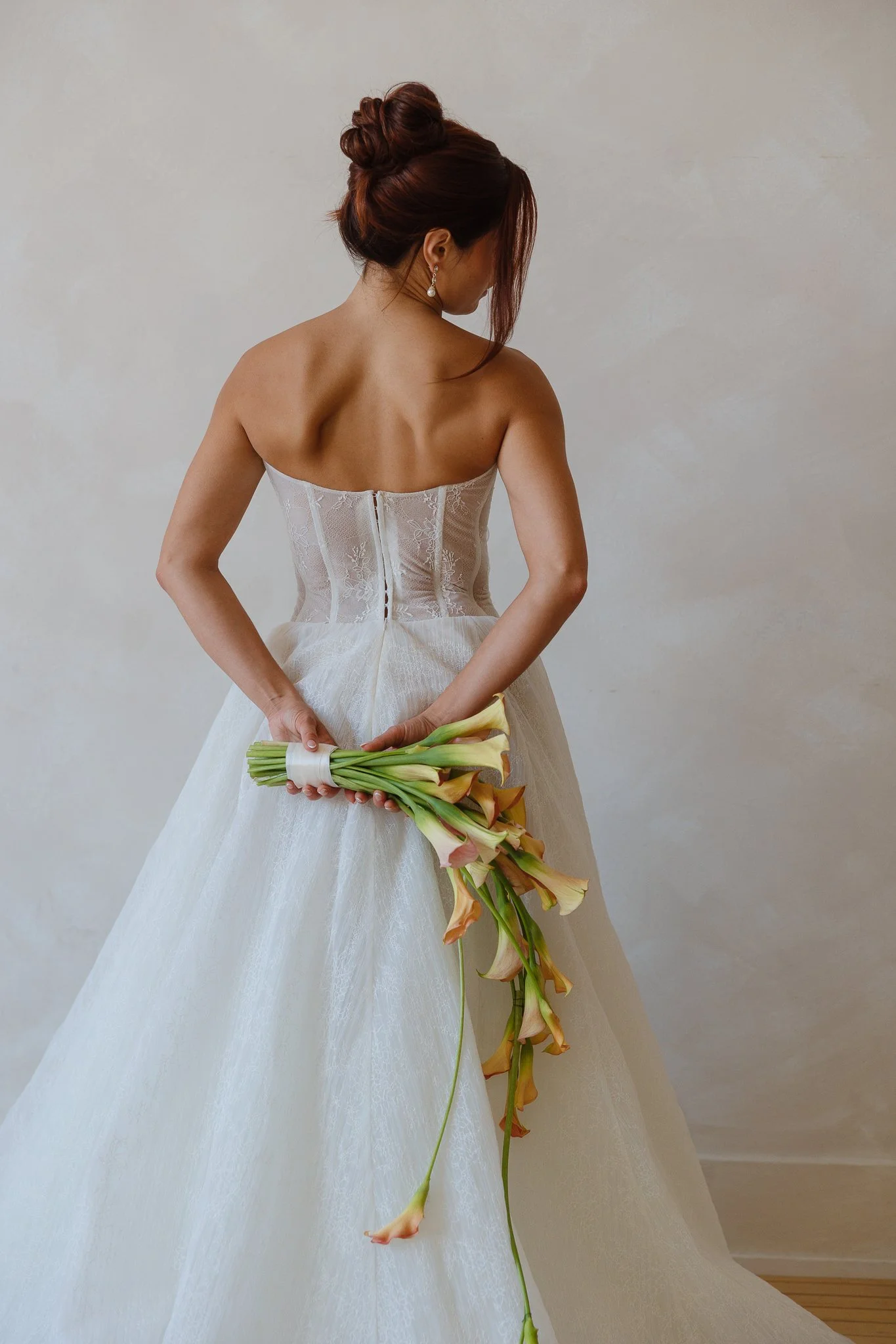 Nichole-Babiez-Photography-chicagobridal-luxury-couture-dimitras-makeup-hair-artist-content-creator-photographer-destination-planner-sunset-studio-299.jpg