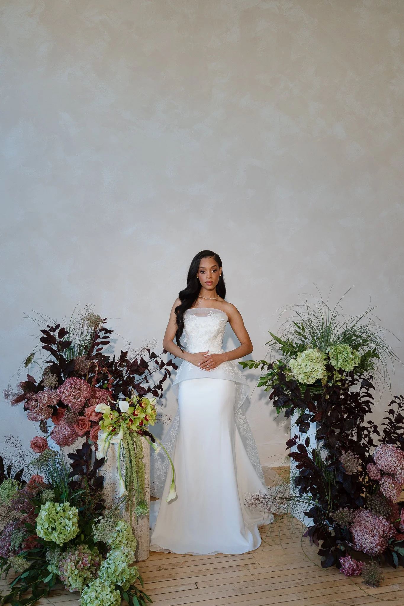 Nichole-Babiez-Photography-chicagobridal-luxury-couture-dimitras-makeup-hair-artist-content-creator-photographer-destination-planner-sunset-studio-472.jpg