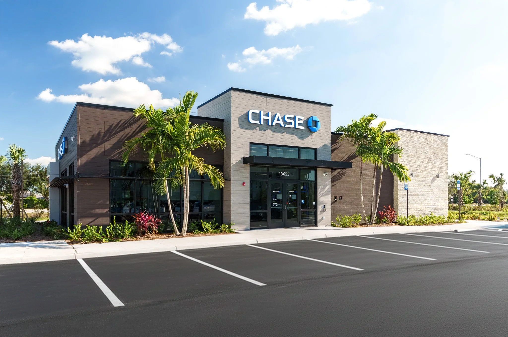 Chase Bank - Naples
