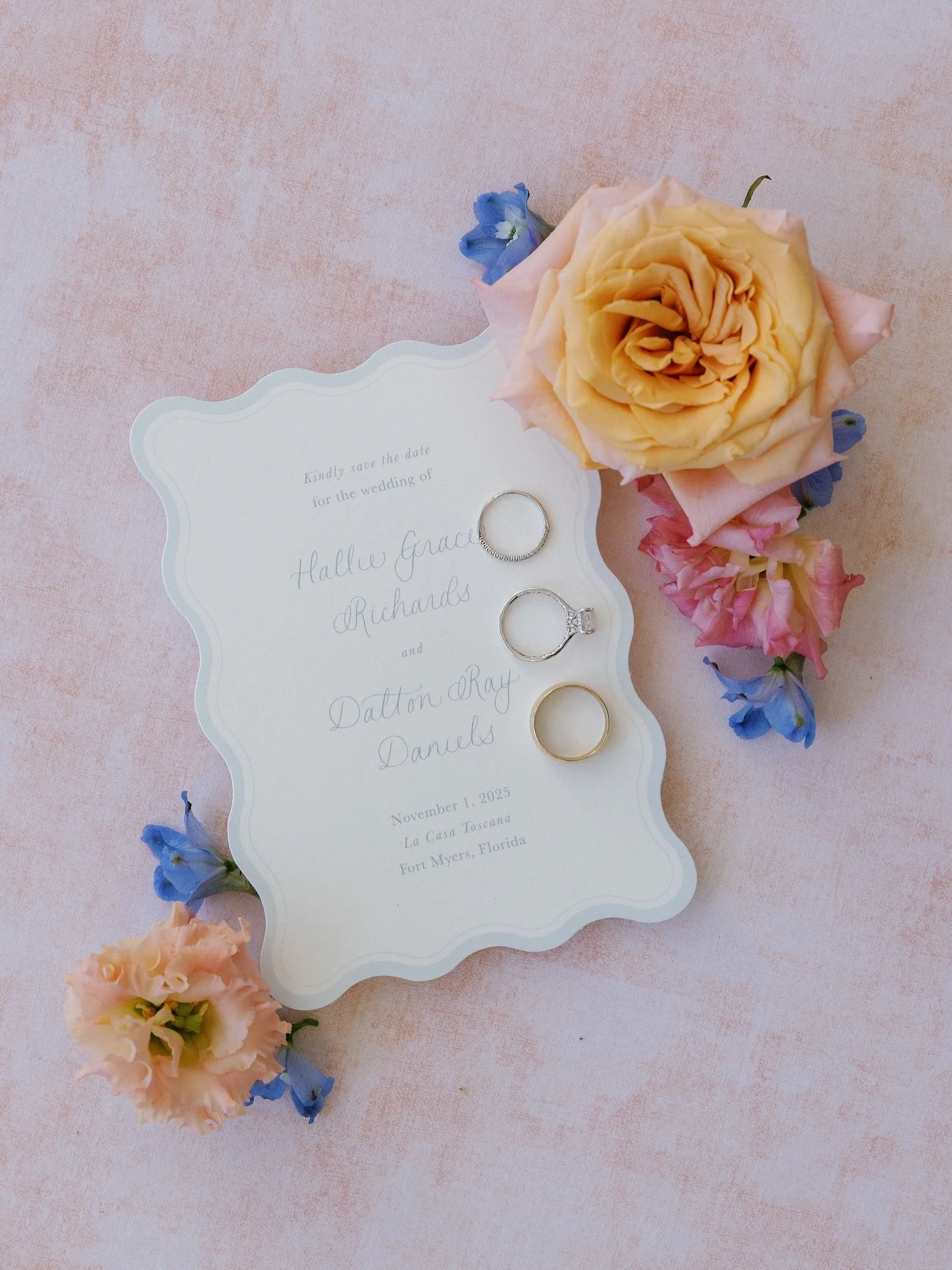 Wavy shapes, from saves to welcome signs. H&amp;D were all about this whimsical shape and fun color. It was so fun to work with them fully through their stationery process and be able to carry the same elements for a cohesive design. 

Planning &amp;
