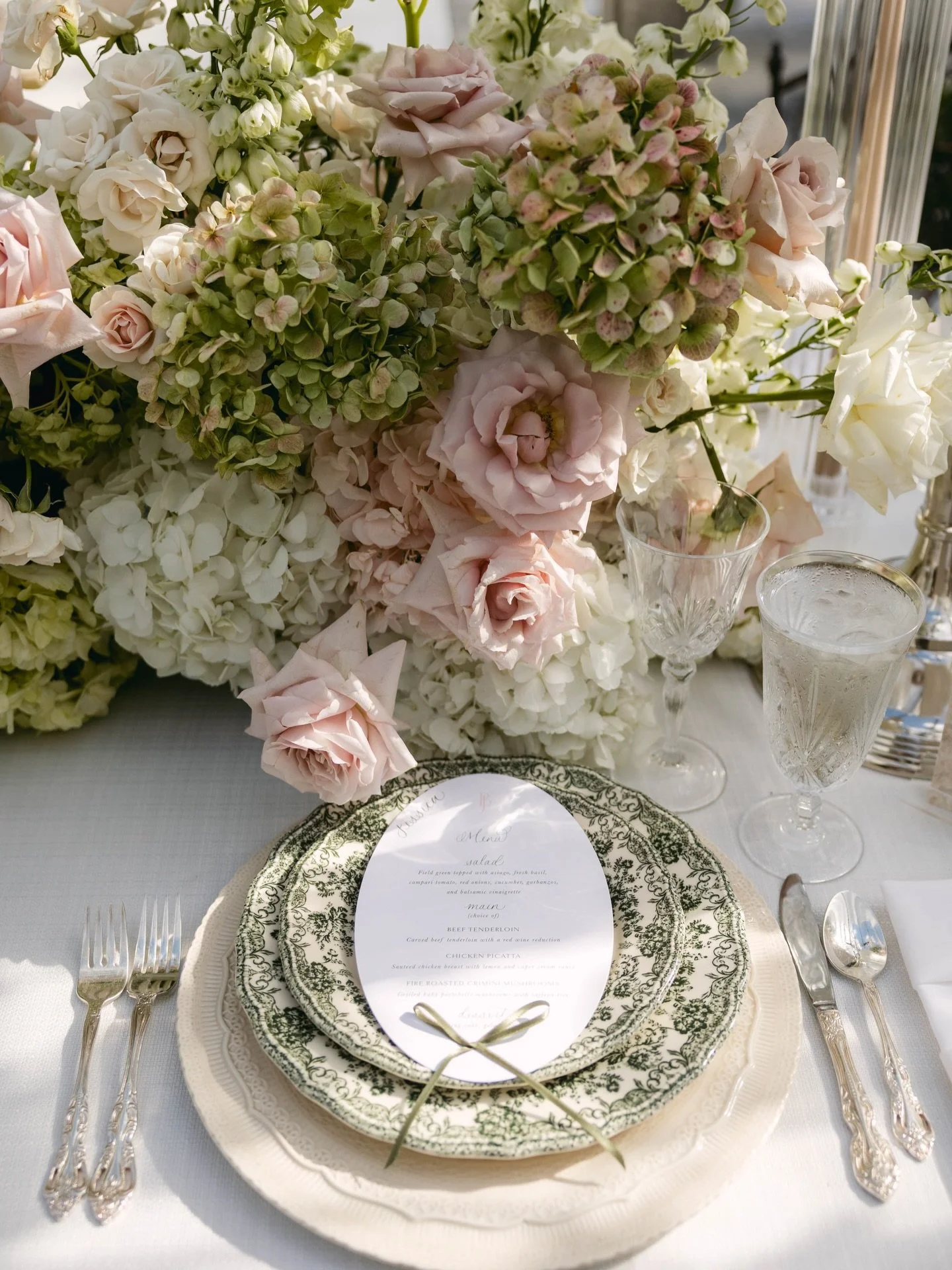 Wishing the happiest first anniversary (a day early) to the Genslers! This wedding kicked off last year with a bang - such a stunning design inspired by a very special couple. Ever since, this suite has become my most frequently referenced on consult