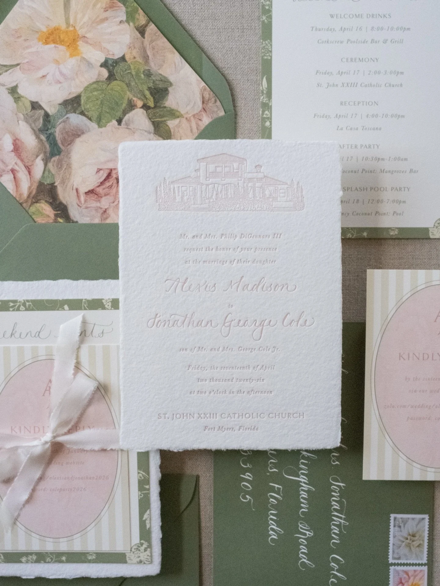 Lexi &amp; Jonathan&rsquo;s suite ✨ so much more to come on this one, but here&rsquo;s a few of my own snaps in the meantime! Their wedding over the weekend was heartfelt, fun, and one big party to celebrate their love.