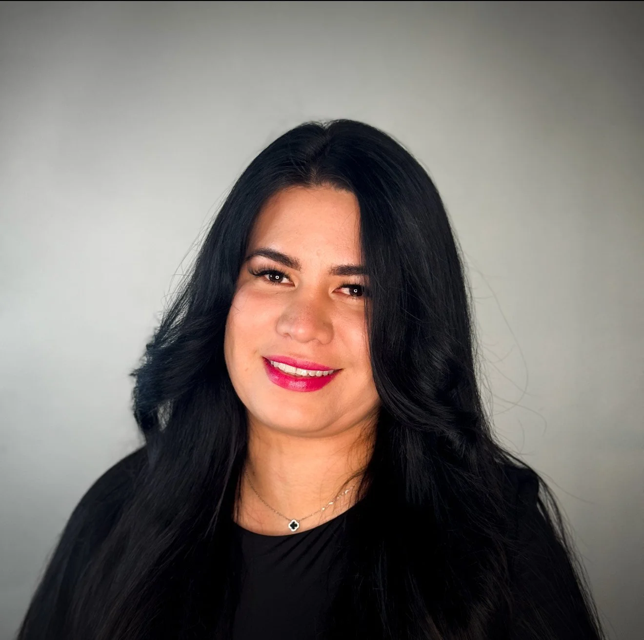 Renata Silva TM Lacquer Room