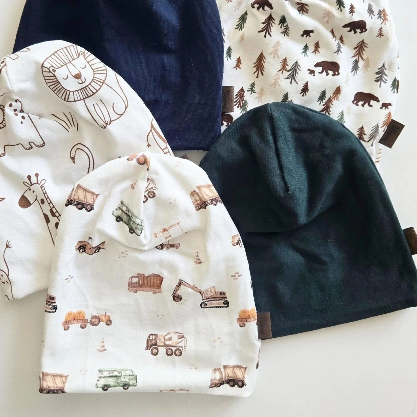 Tomorrow is Market day and I have been sewing like crazy. If I look like a hot mess express tomorrow just feel free to look away 🤦&zwj;♀️ Sewing while trying to play referee between both kids and making sure my dog doesn't chew everything in sight..