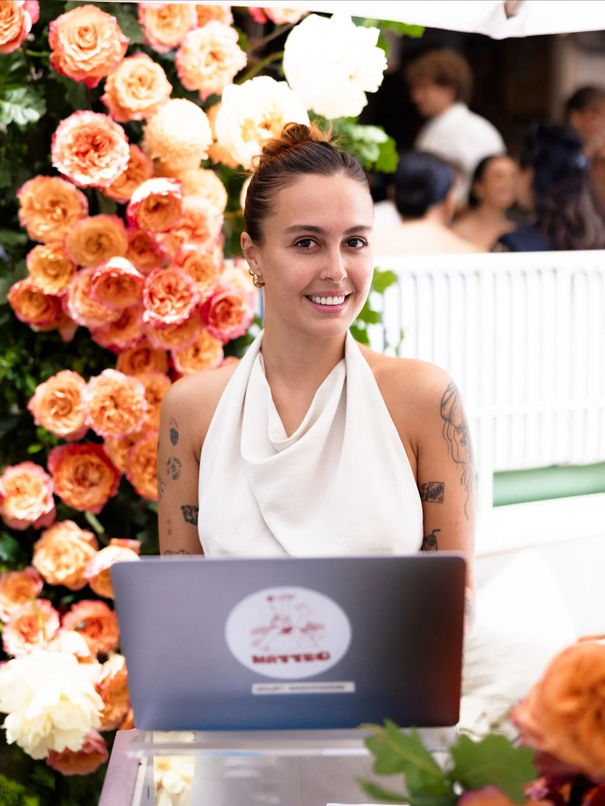 Reminder: you now have four whole days to lunch at Matteo. Here are a few smiles from our team to set the tone 😍🍝🍕#Matteo #Doublebay