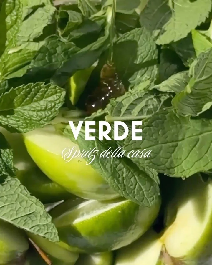 Right on time for your Thursday lunch plans: meet Verde 🍏 

Limoncello, apple, mint, lime, and ginger beer come together for the freshest spritz on the menu. We&rsquo;re open from 12pm today, who&rsquo;s in? #Matteo #Doublebay