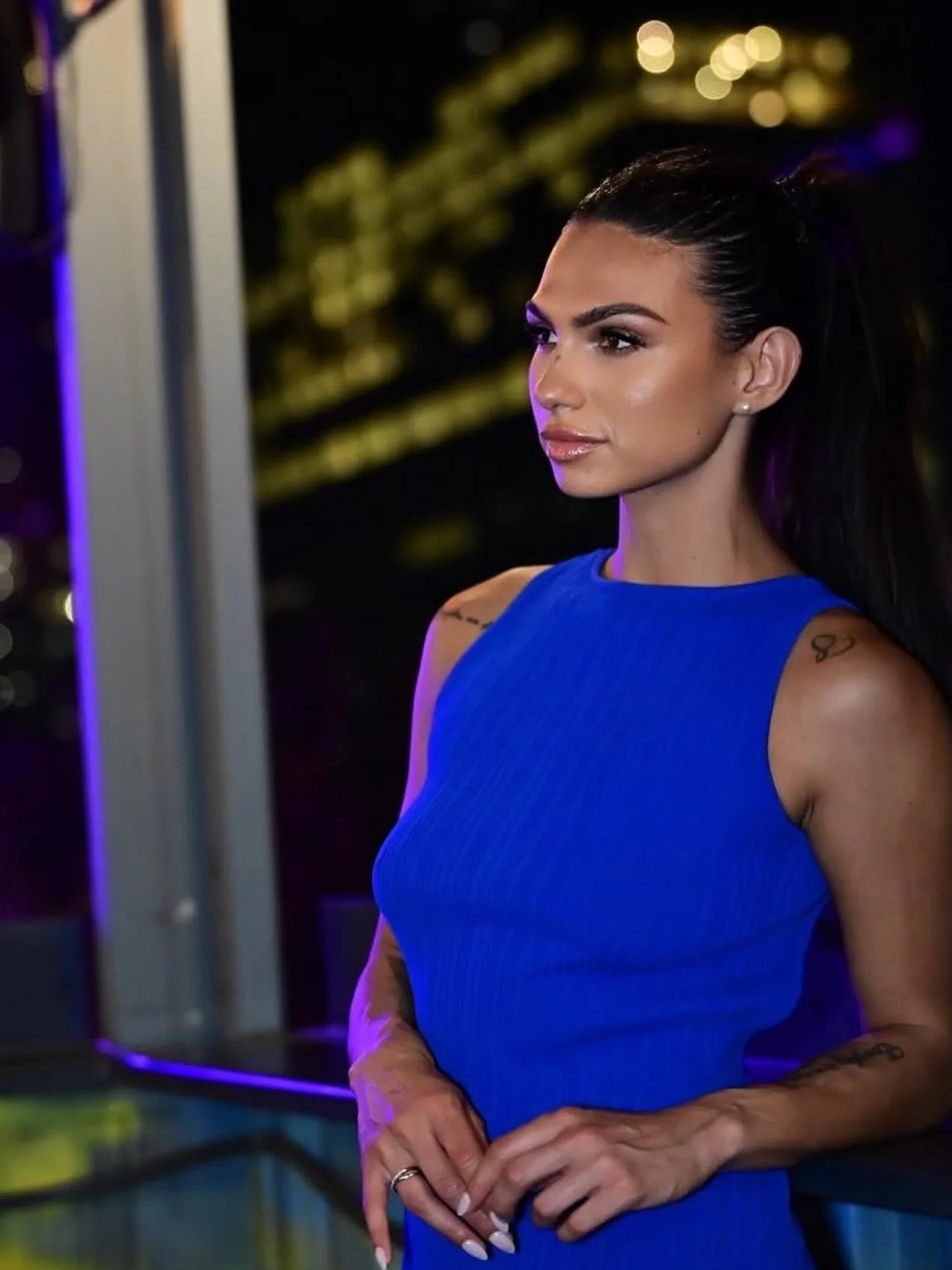 Guest instructor coming in hot 🔥✨
Stay tuned for an appearance by the amazing @theashadams April 11th at 9:15am for a special Pilates class. 

Bring the party 🎉 vibes 😉 

#pilates #core