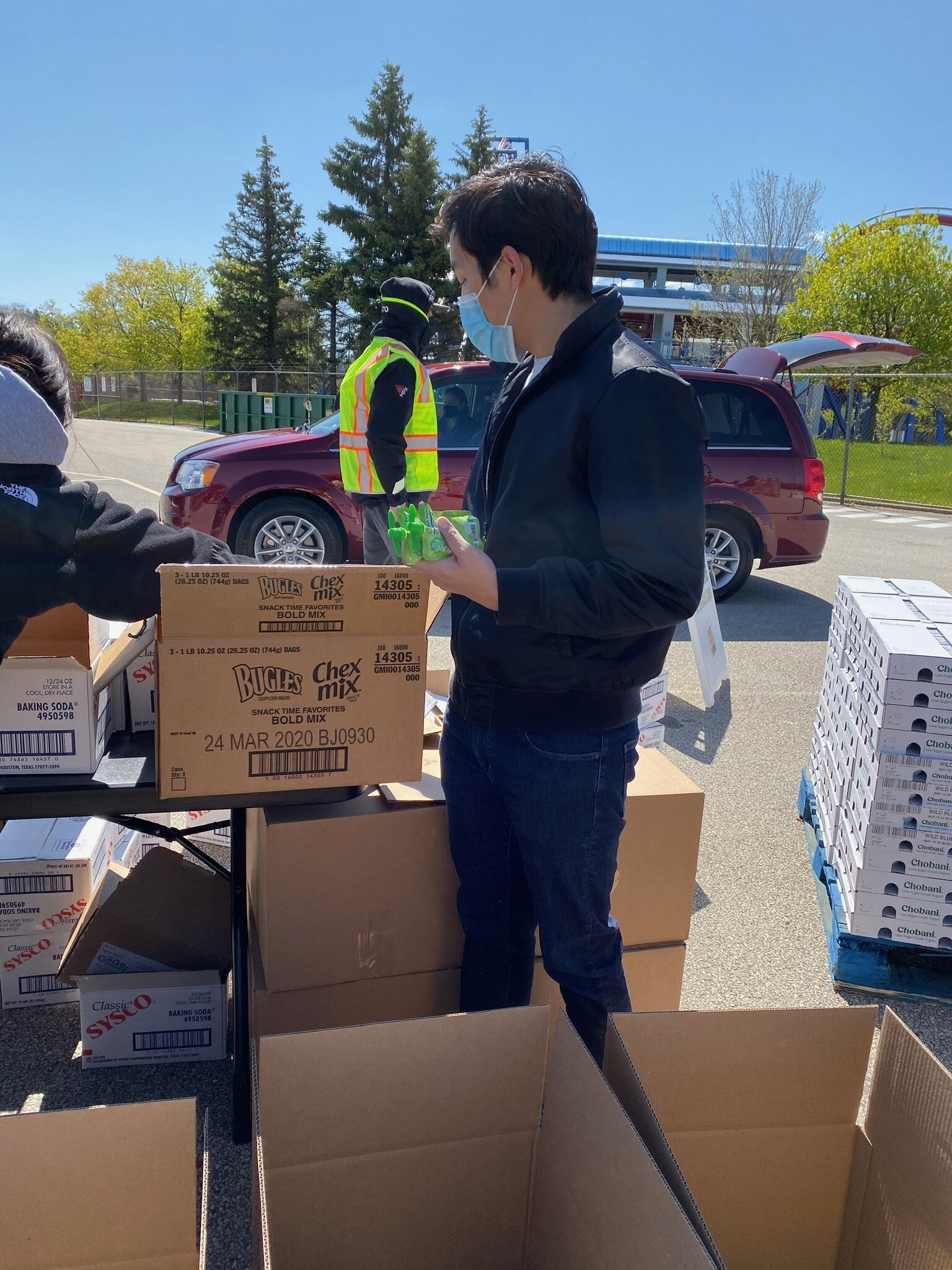 2 Working W Others (5).jpeg