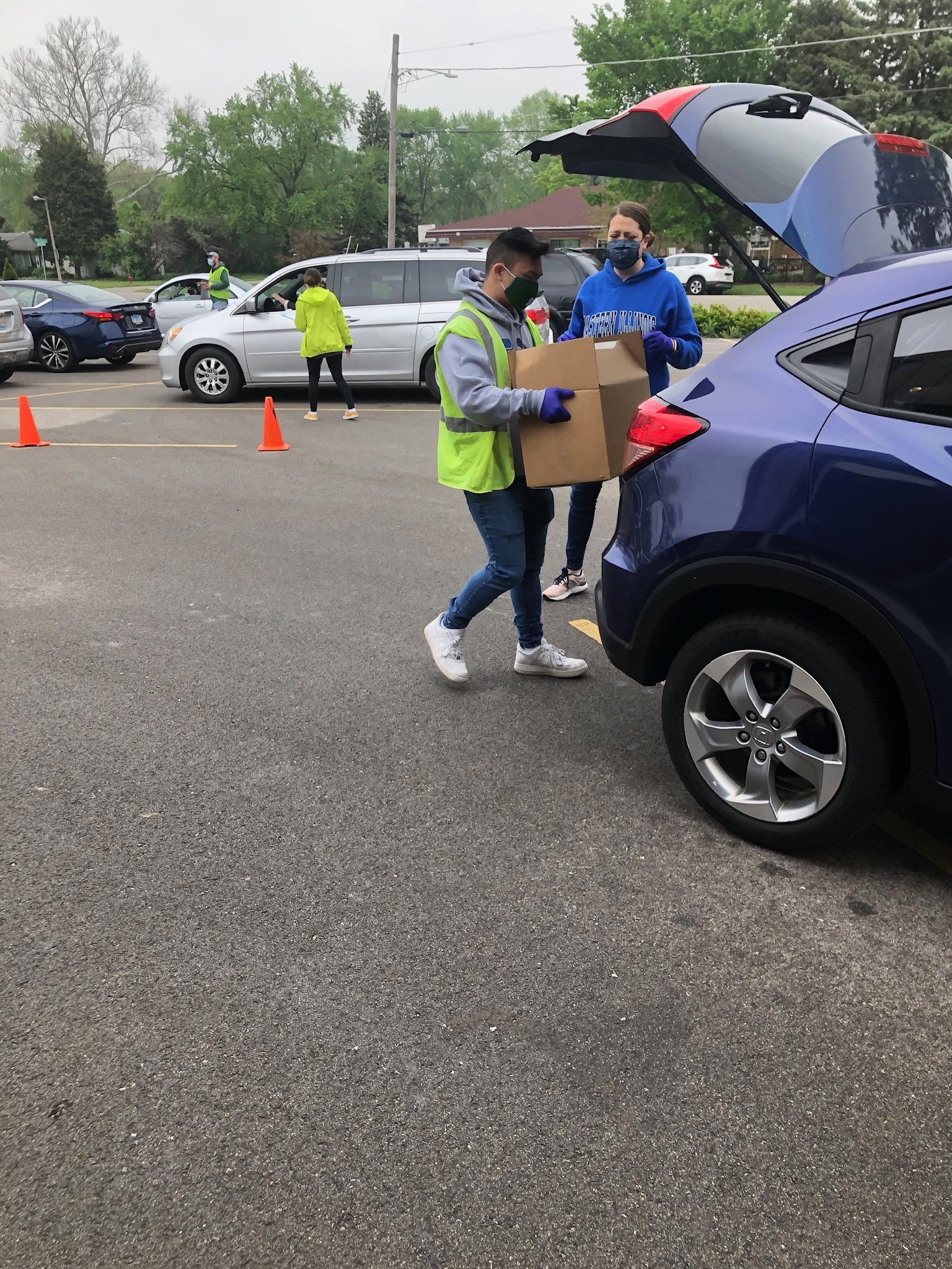 2 Working W Others (1).JPG