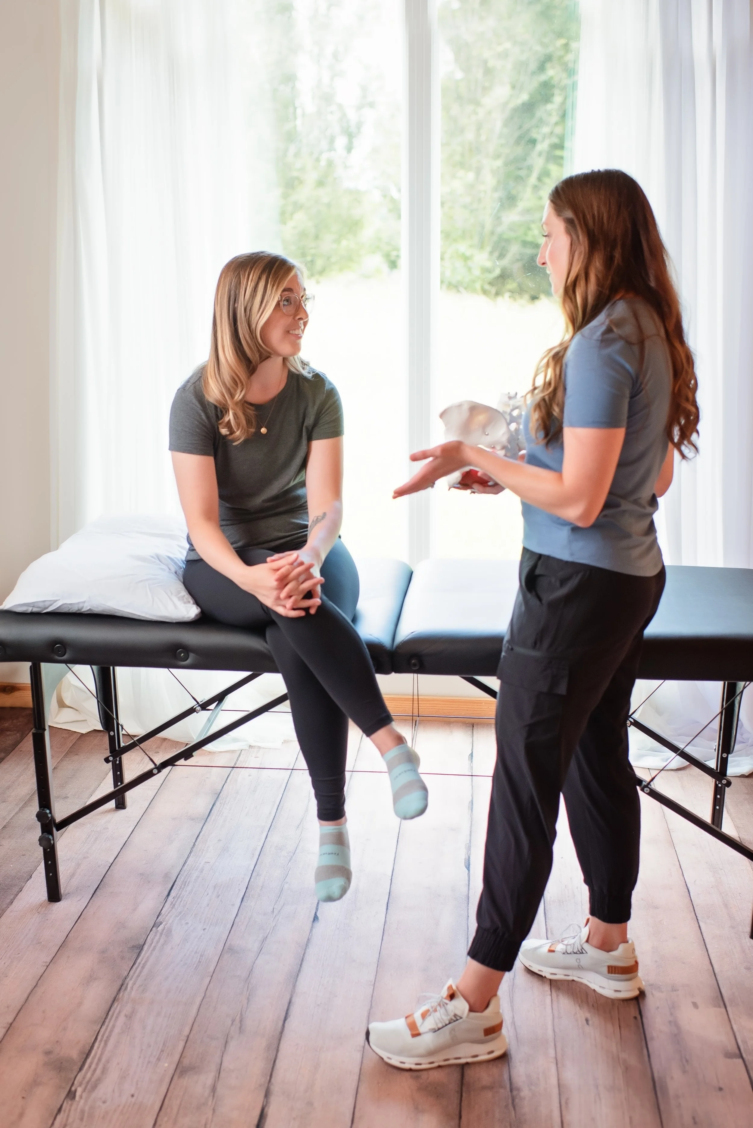 Cash-based vs. Insurance PT: Which is better for you?