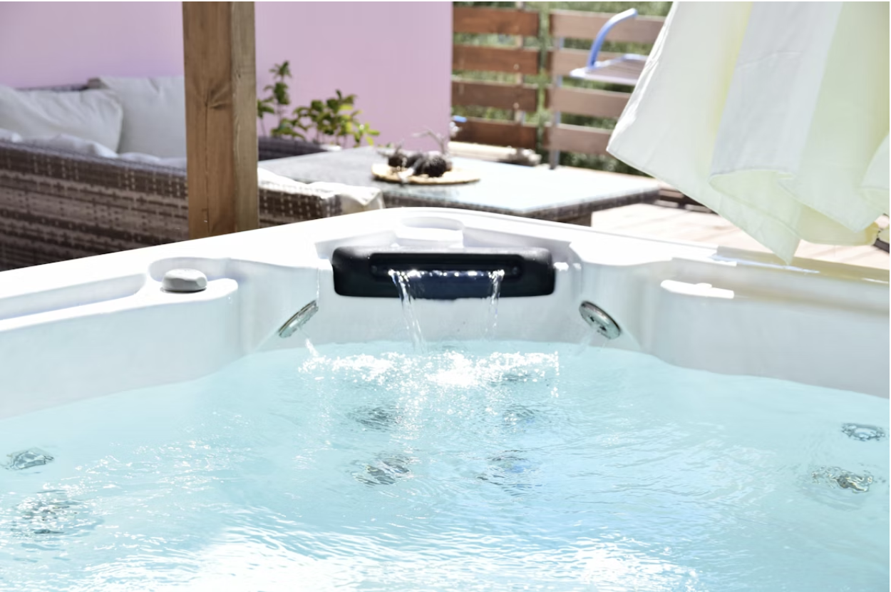 Paradise Outdoor Living - Hot Tub Safety Tips for All Seasons